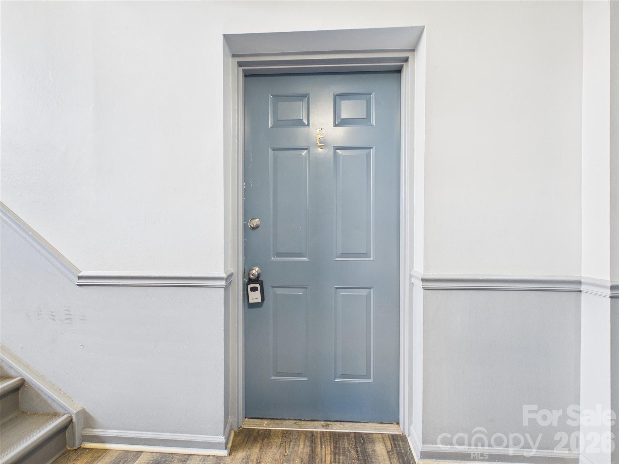9511 Shannon Green Drive Apt E Property Photo 8