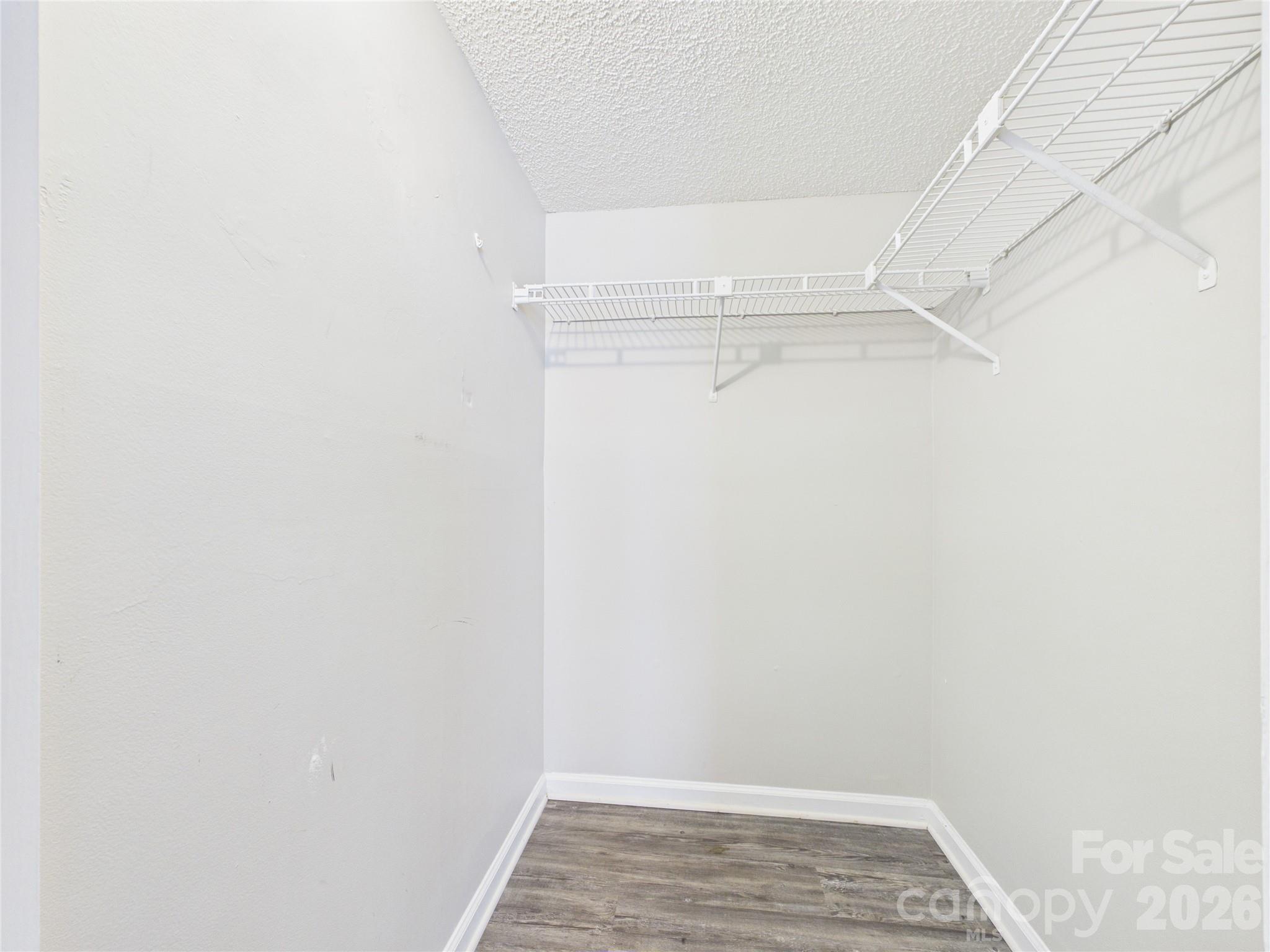 9511 Shannon Green Drive Apt E Property Photo 14