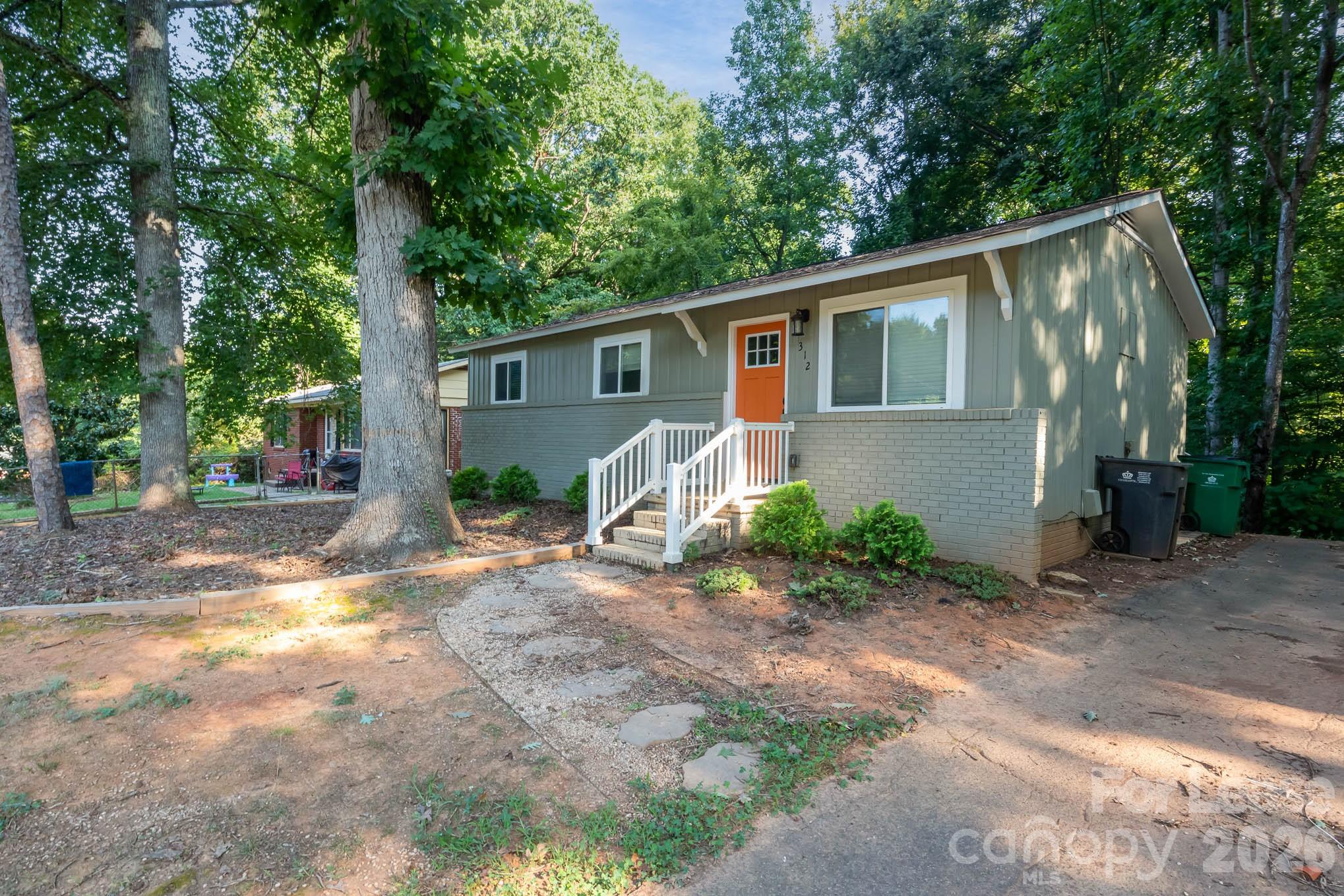 312 Glenrock Drive Property Photo 15
