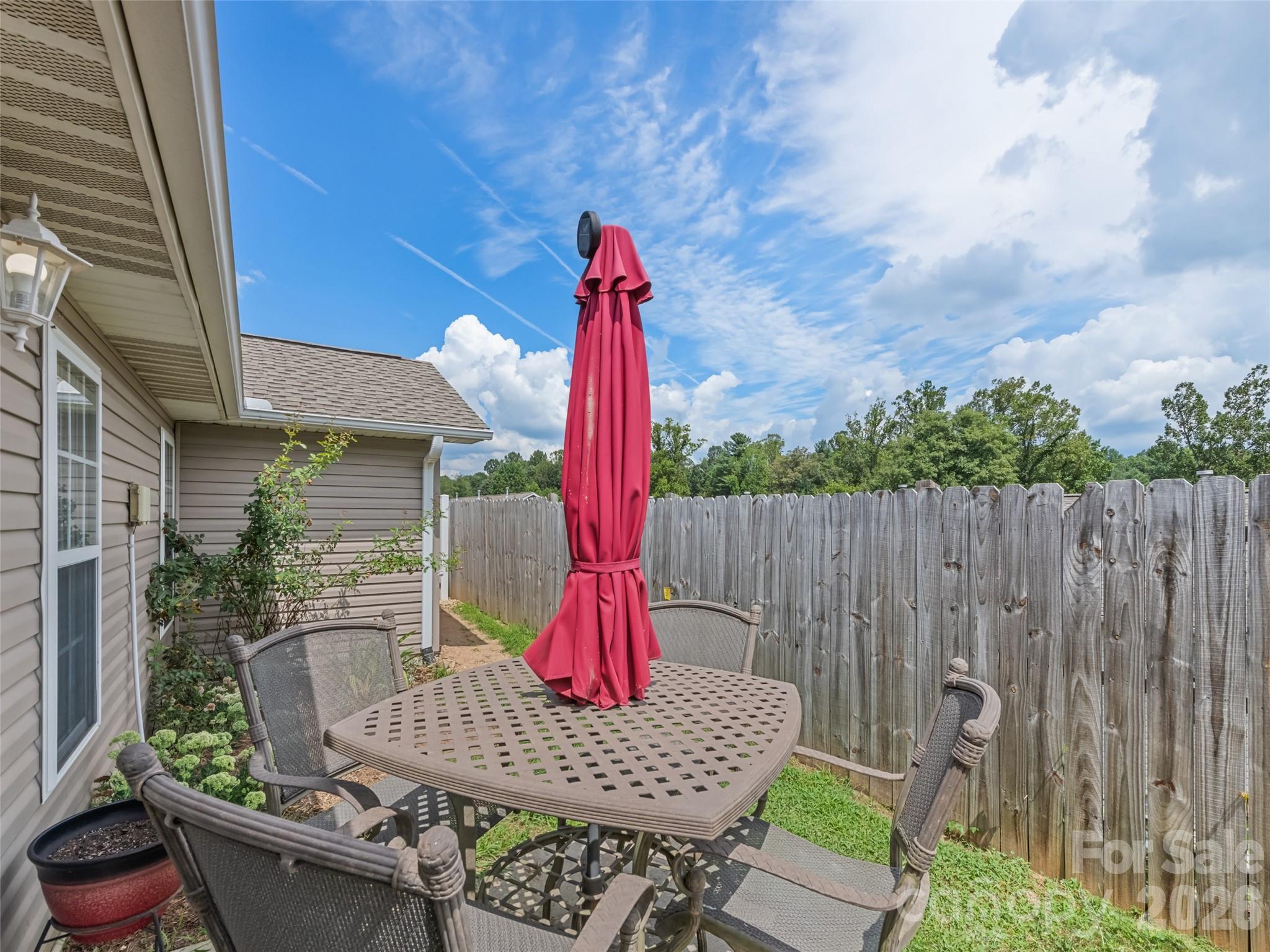156 Chesire Way Property Photo 6