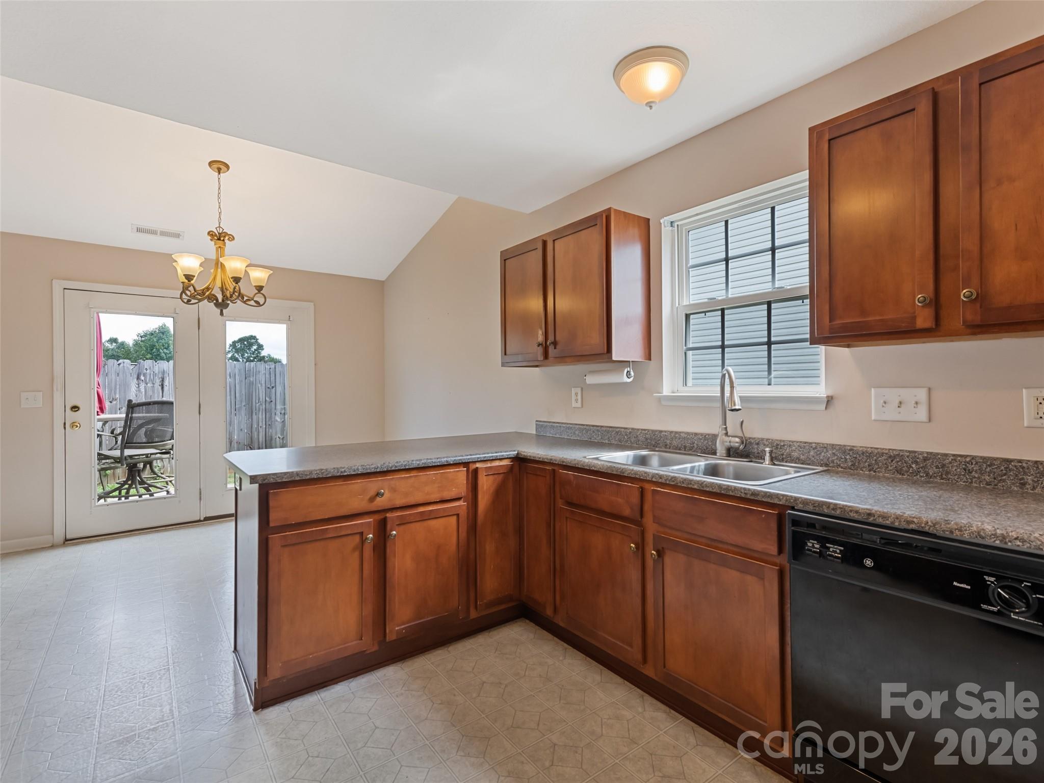 156 Chesire Way Property Photo 19