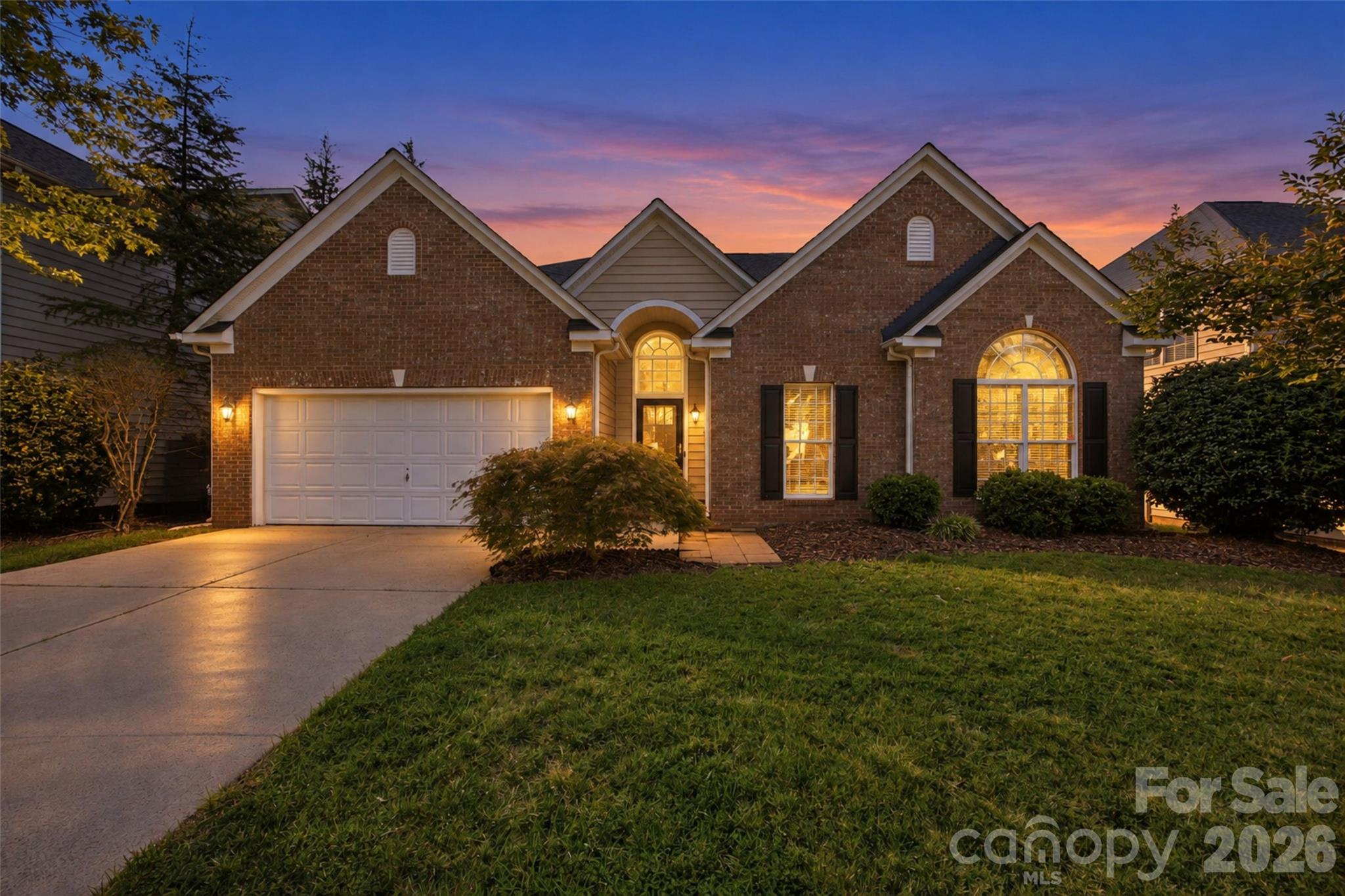 12602 Kemerton Lane Property Photo 1