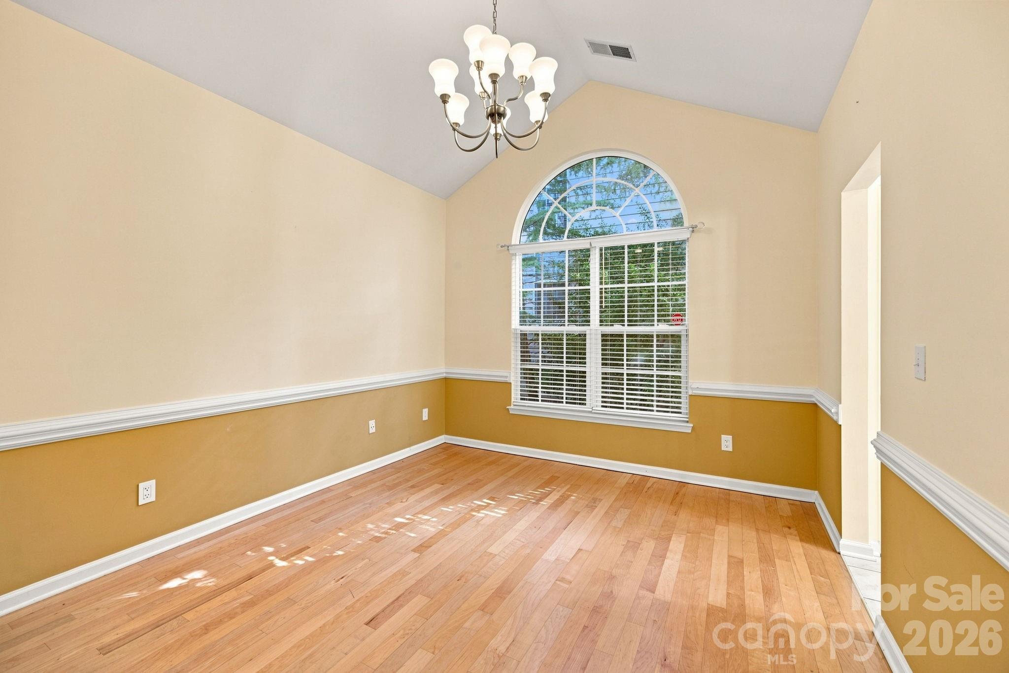 12602 Kemerton Lane Property Photo 22