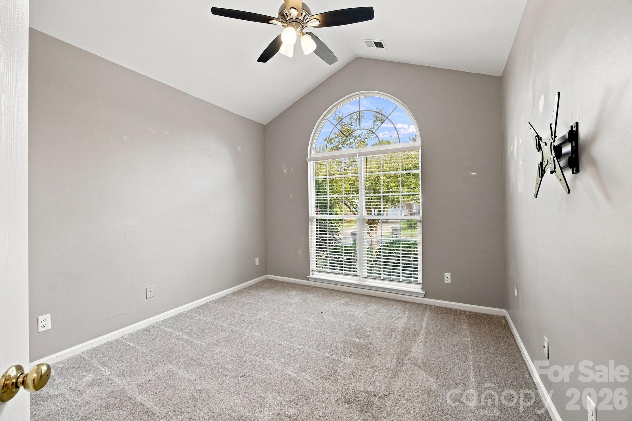 12602 Kemerton Lane Property Photo 33