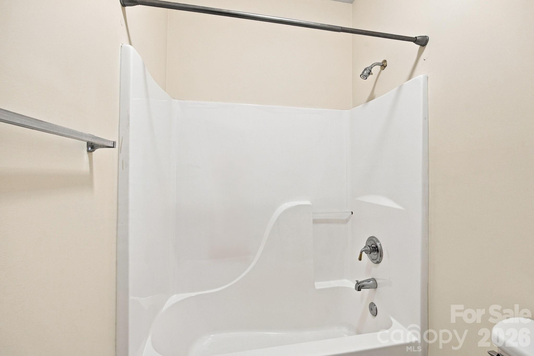 12602 Kemerton Lane Property Photo 35