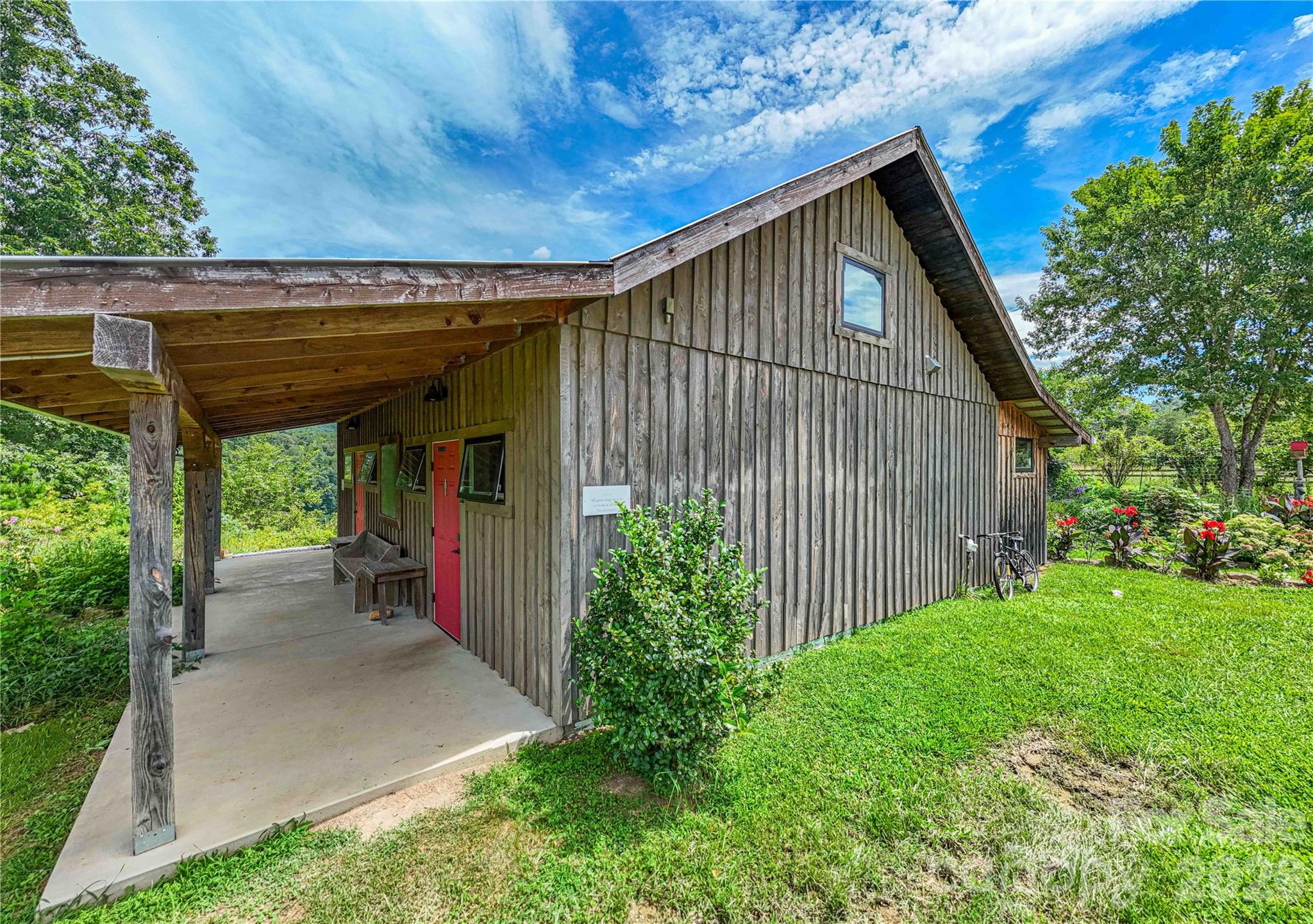 1295 Paint Rock Road Property Photo 11