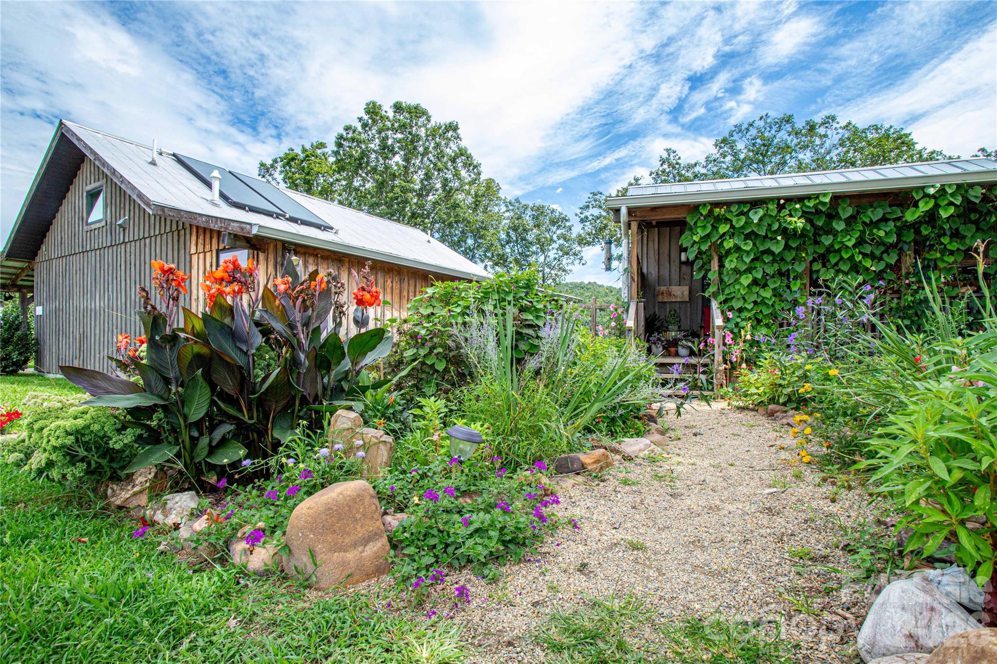 1295 Paint Rock Road Property Photo 13