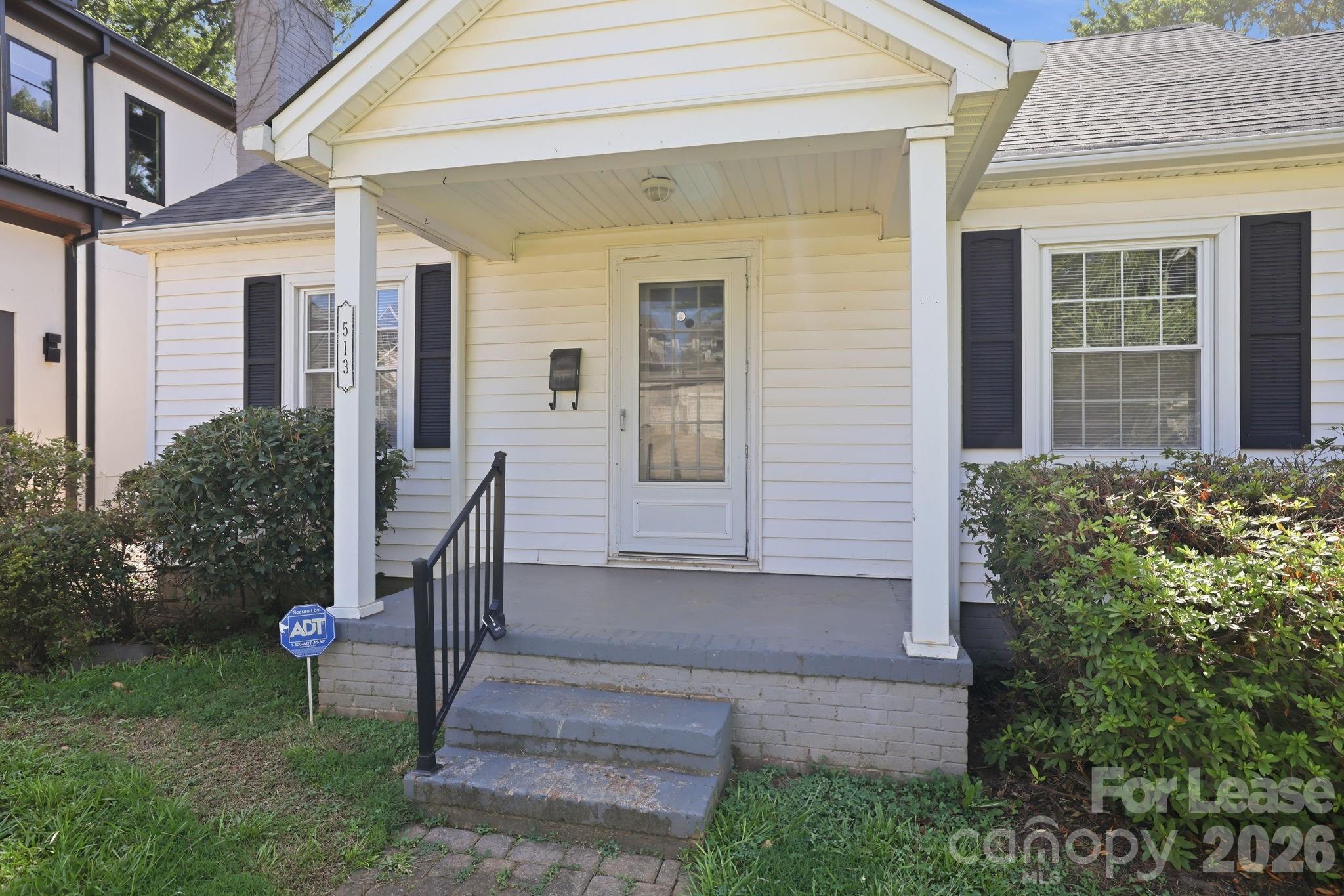 513 Atherton Street Property Photo 2