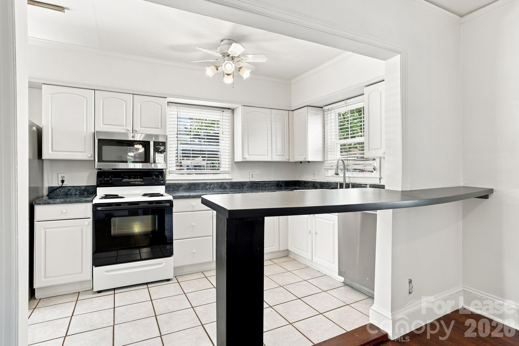 513 Atherton Street Property Photo 9