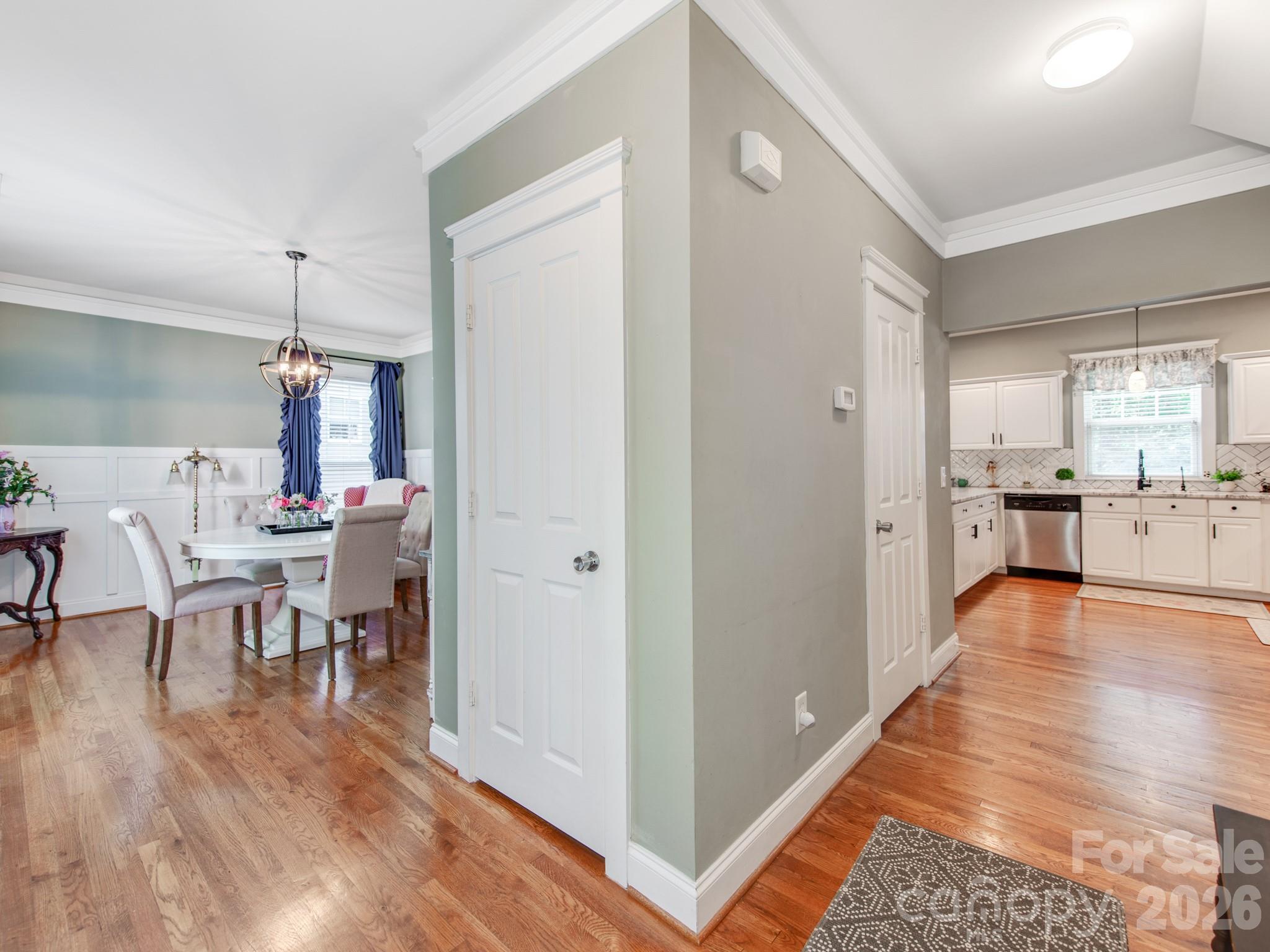 16415 Kelly Park Circle Property Photo 16