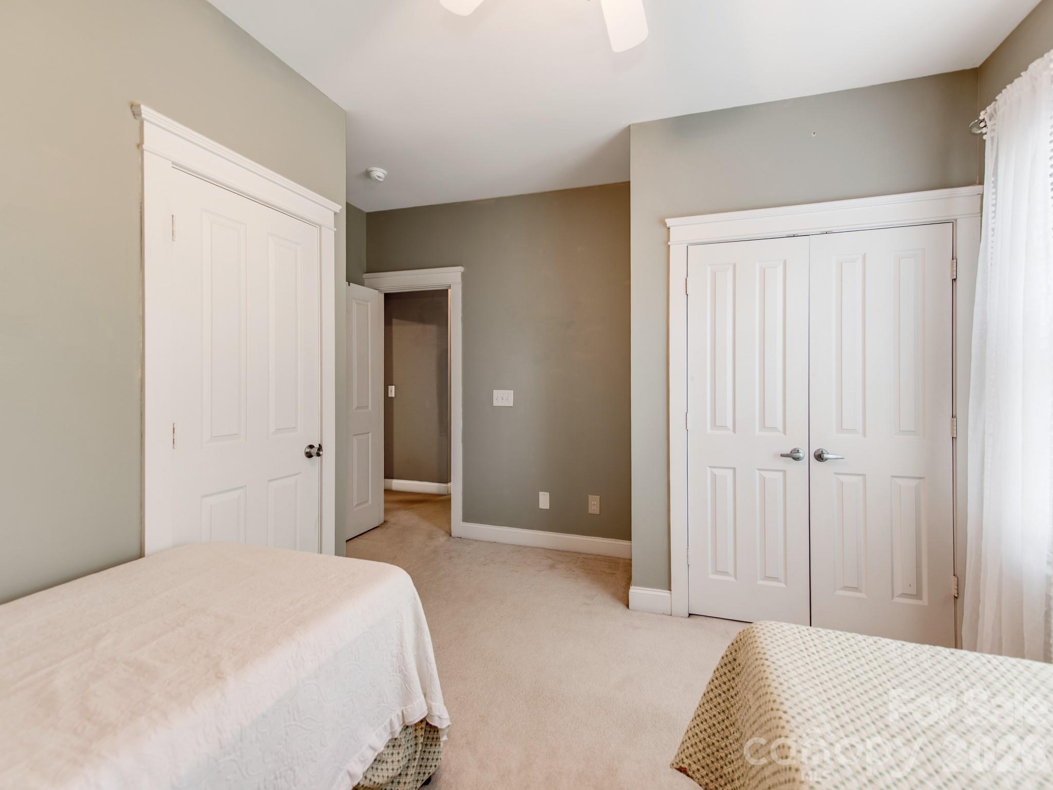 16415 Kelly Park Circle Property Photo 25