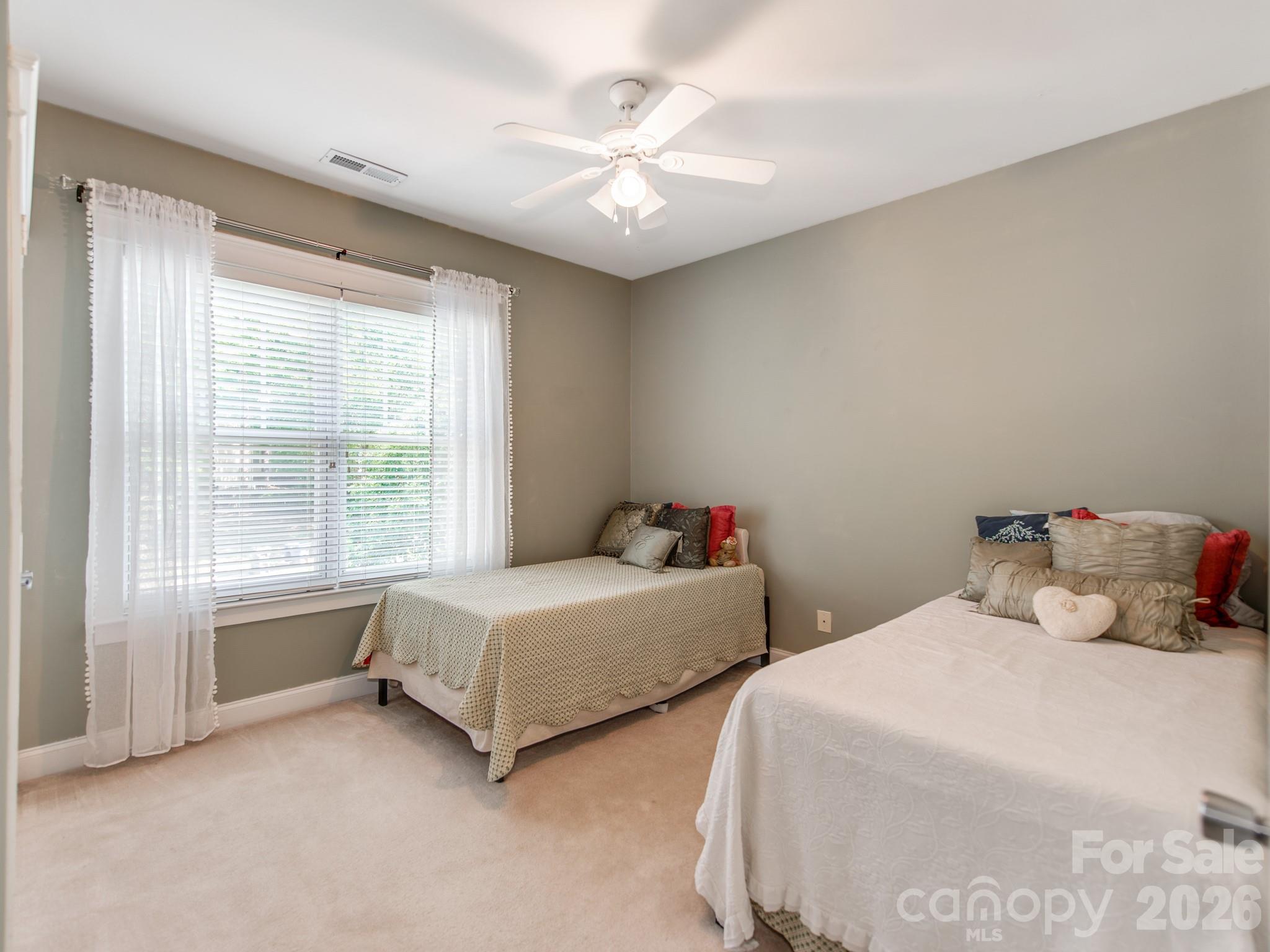 16415 Kelly Park Circle Property Photo 26