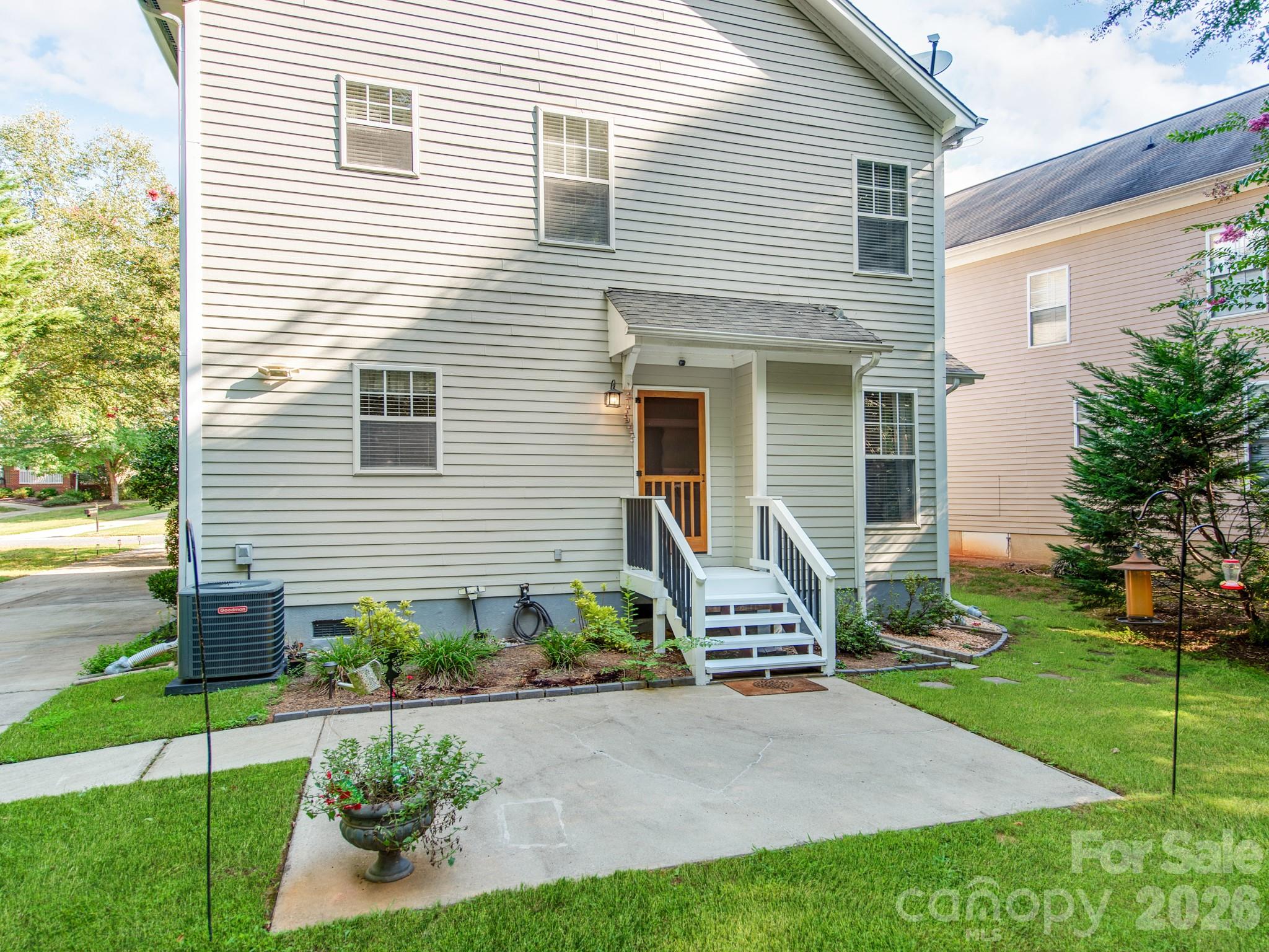 16415 Kelly Park Circle Property Photo 29