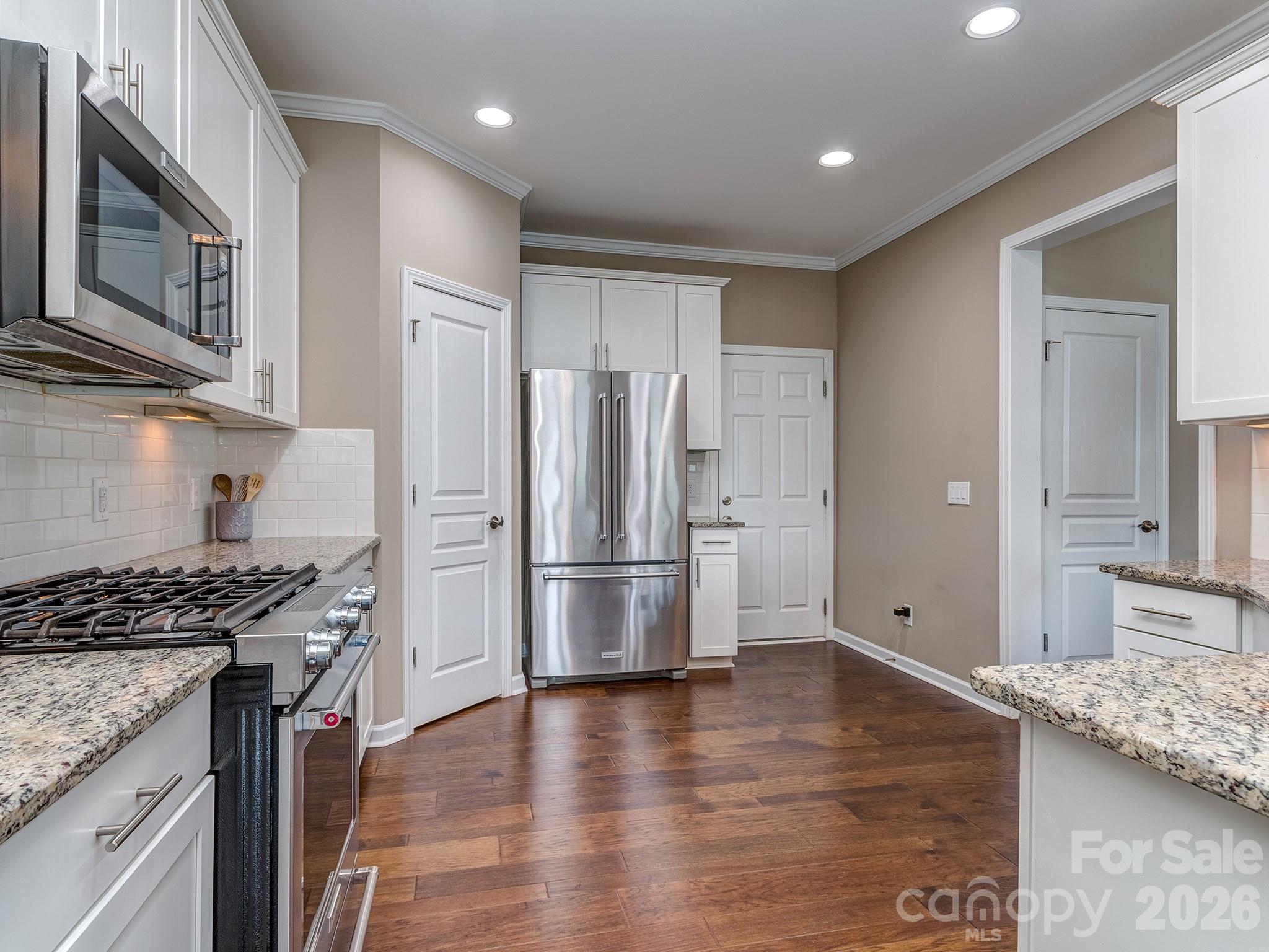 4128 Park South Station Boulevard Property Photo 8