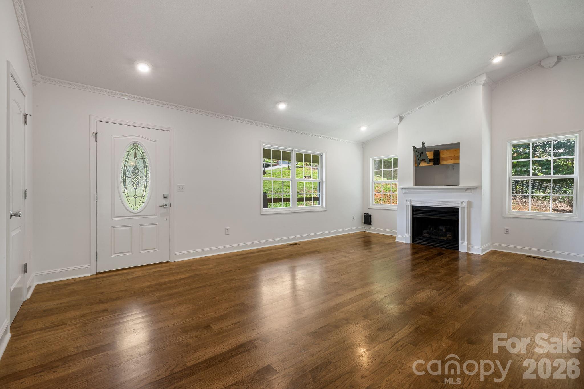 184 Scarlett Ridge Drive Property Photo 10