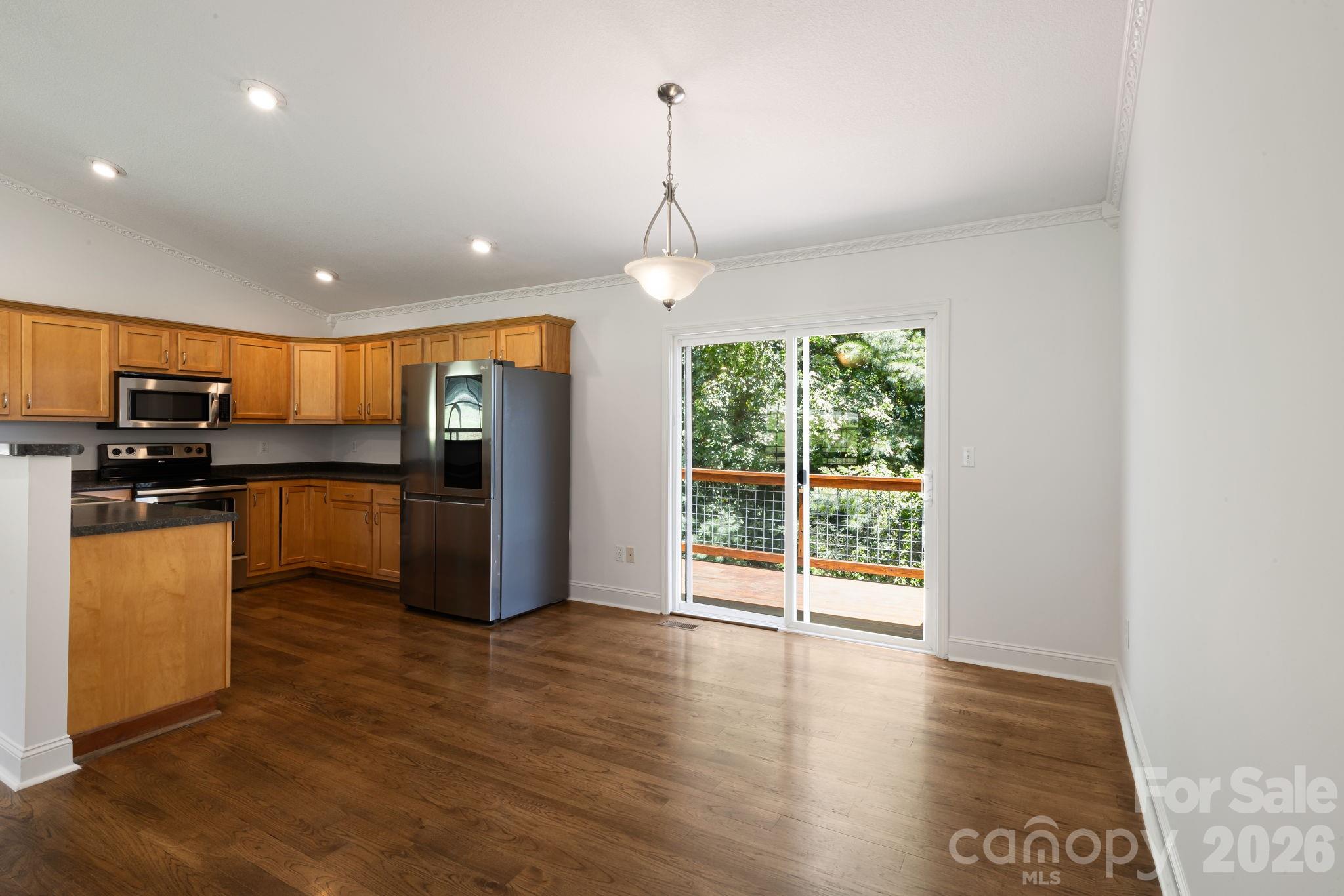 184 Scarlett Ridge Drive Property Photo 11