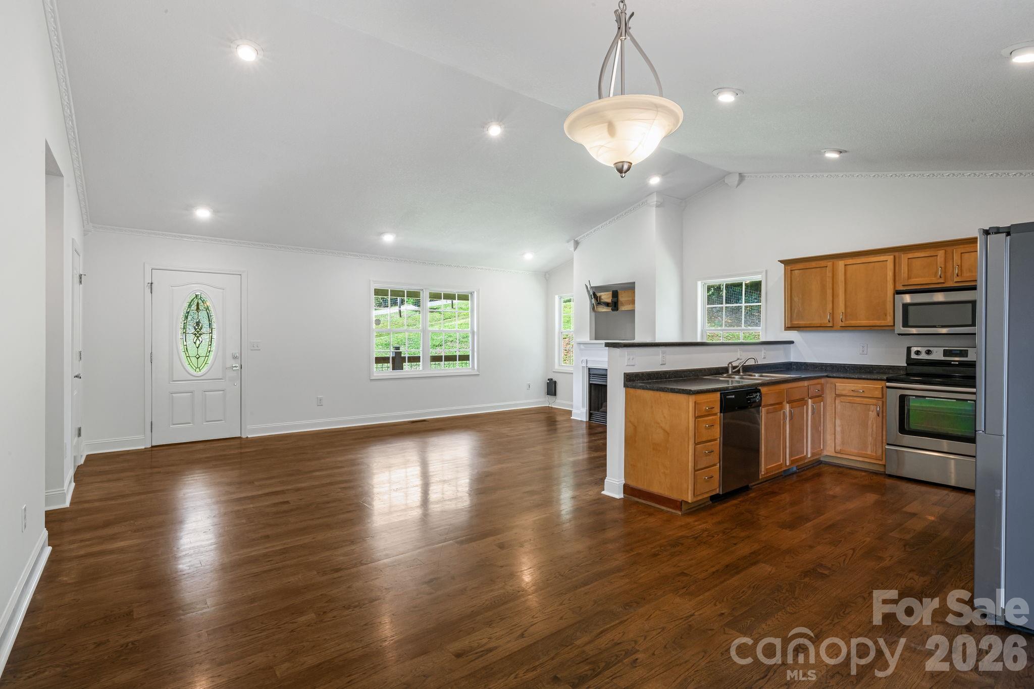 184 Scarlett Ridge Drive Property Photo 14