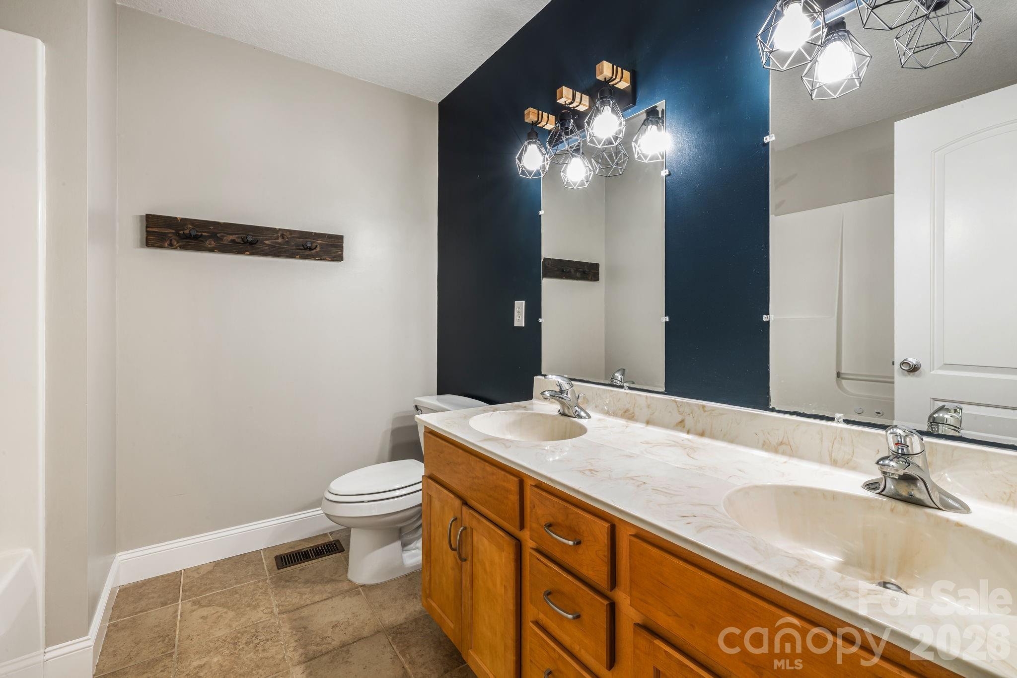 184 Scarlett Ridge Drive Property Photo 23