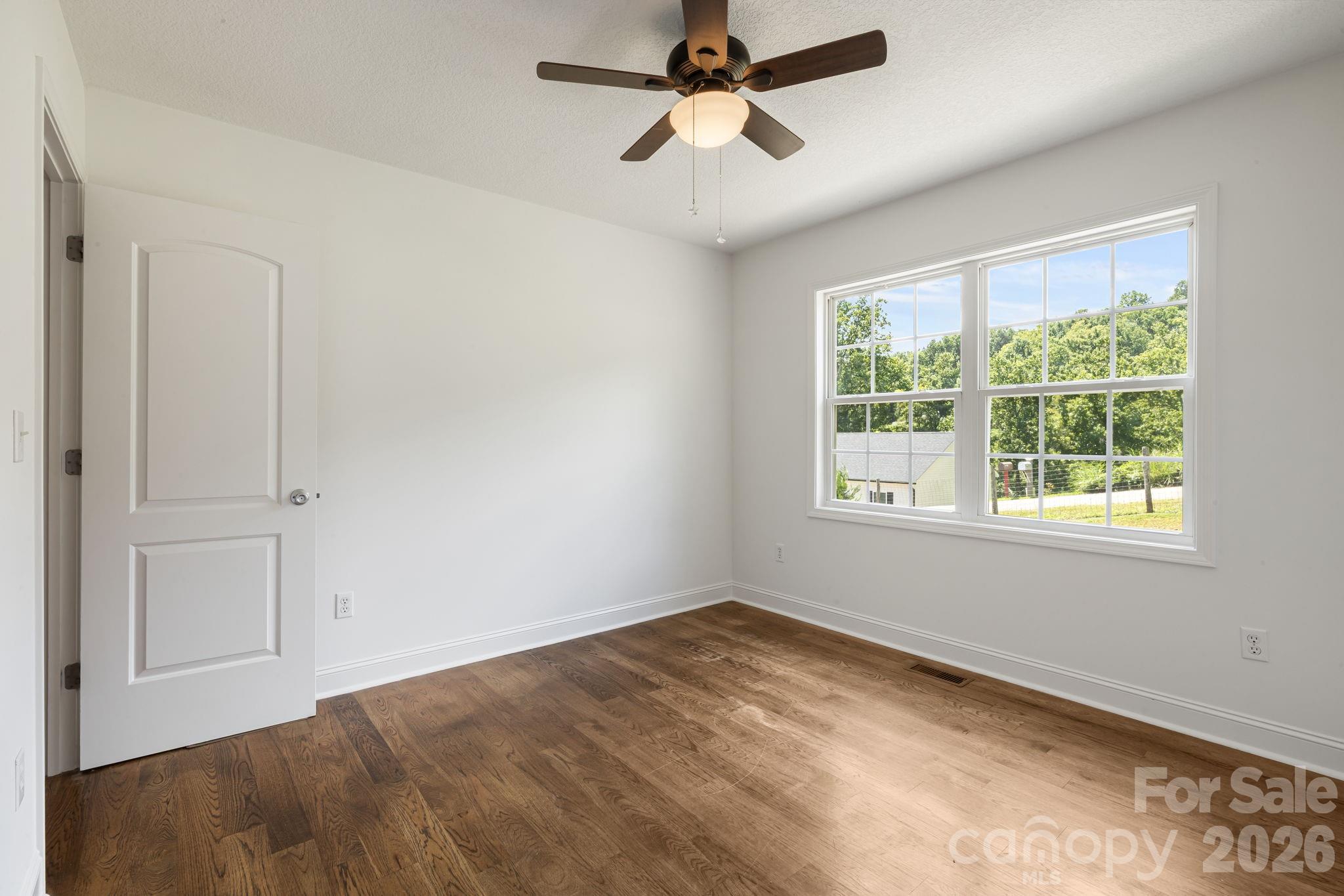 184 Scarlett Ridge Drive Property Photo 28