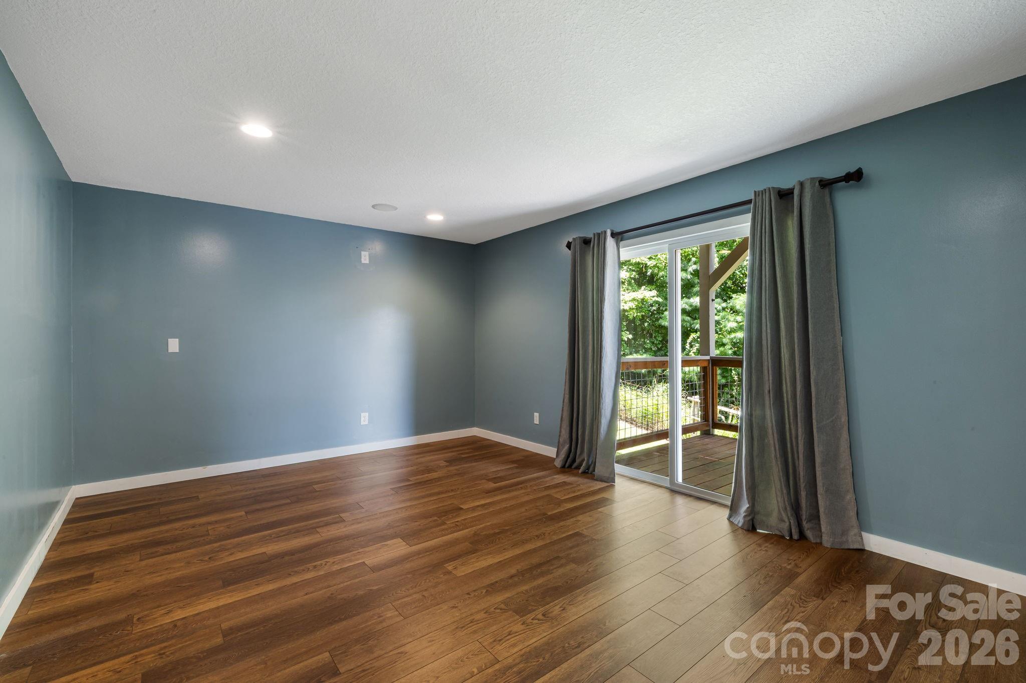 184 Scarlett Ridge Drive Property Photo 31