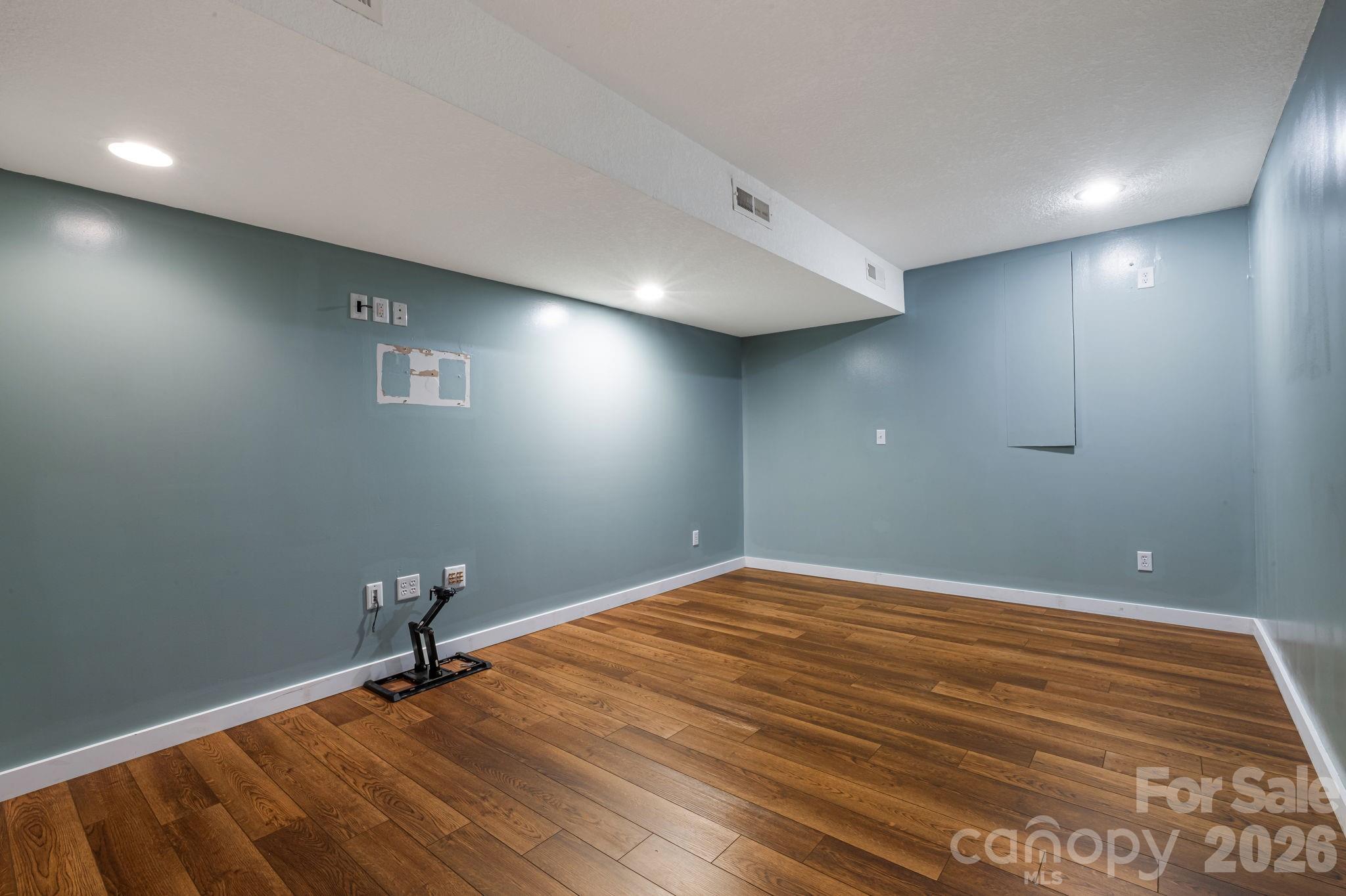 184 Scarlett Ridge Drive Property Photo 35