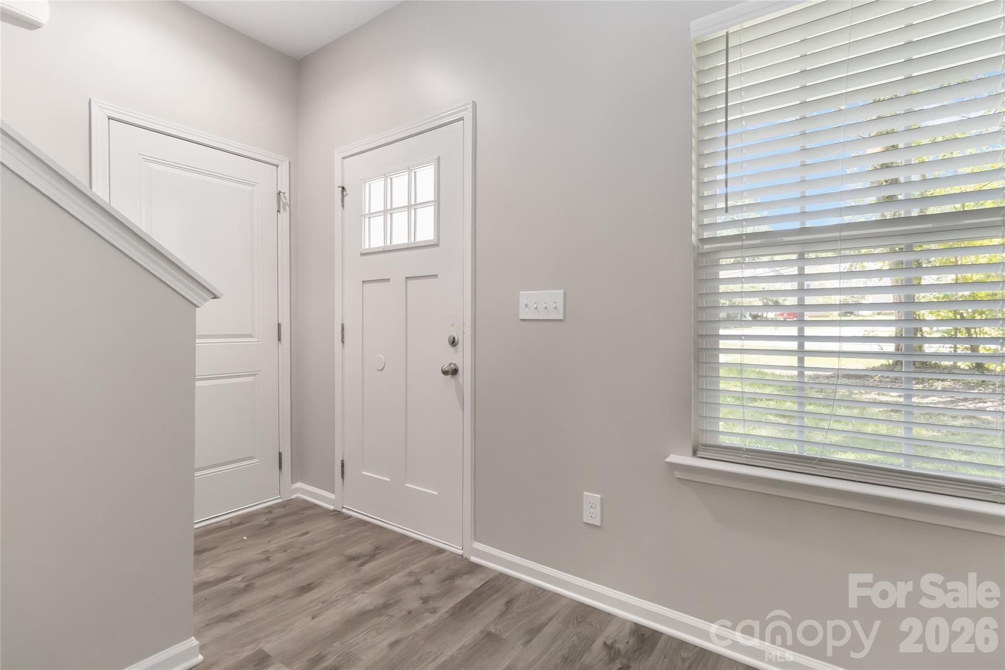 7623 Reames Road Property Photo 3