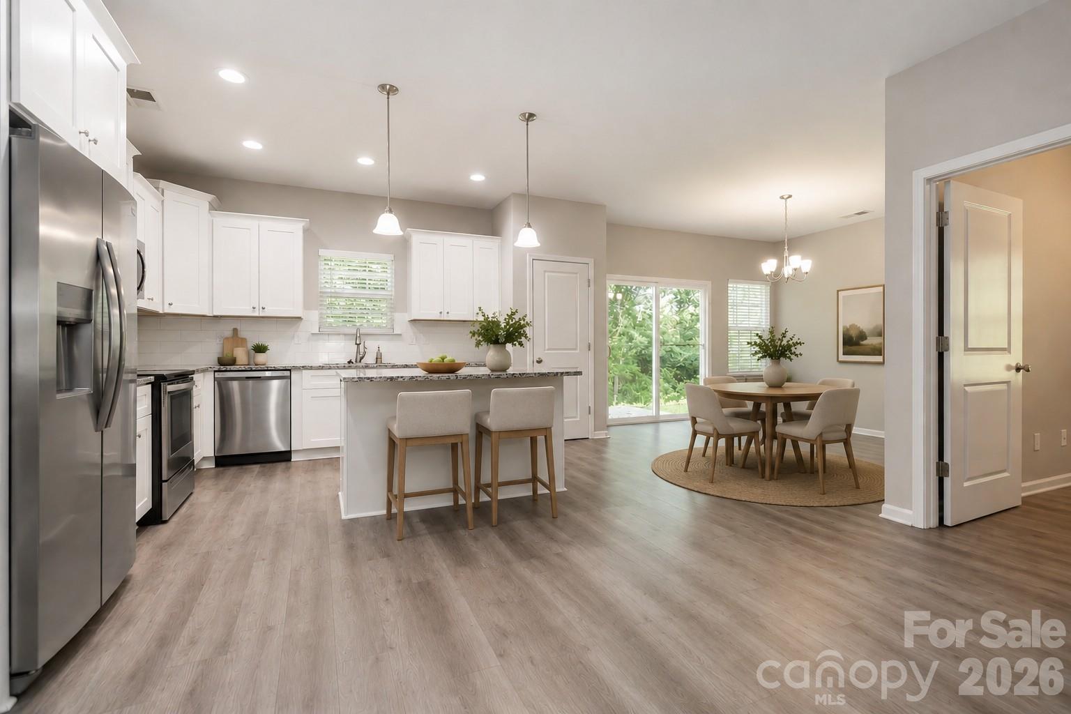 7623 Reames Road Property Photo 6