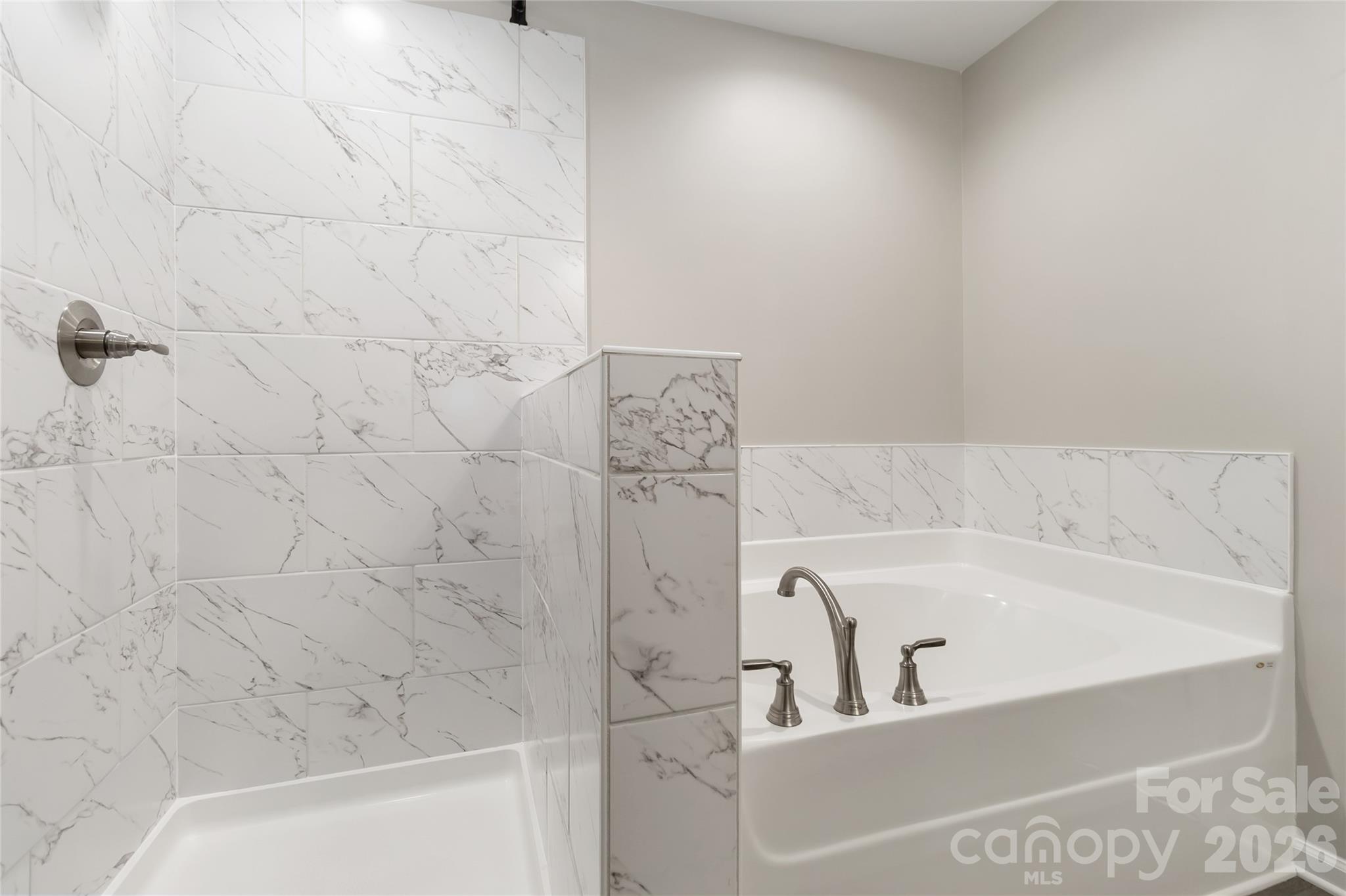 7623 Reames Road Property Photo 14