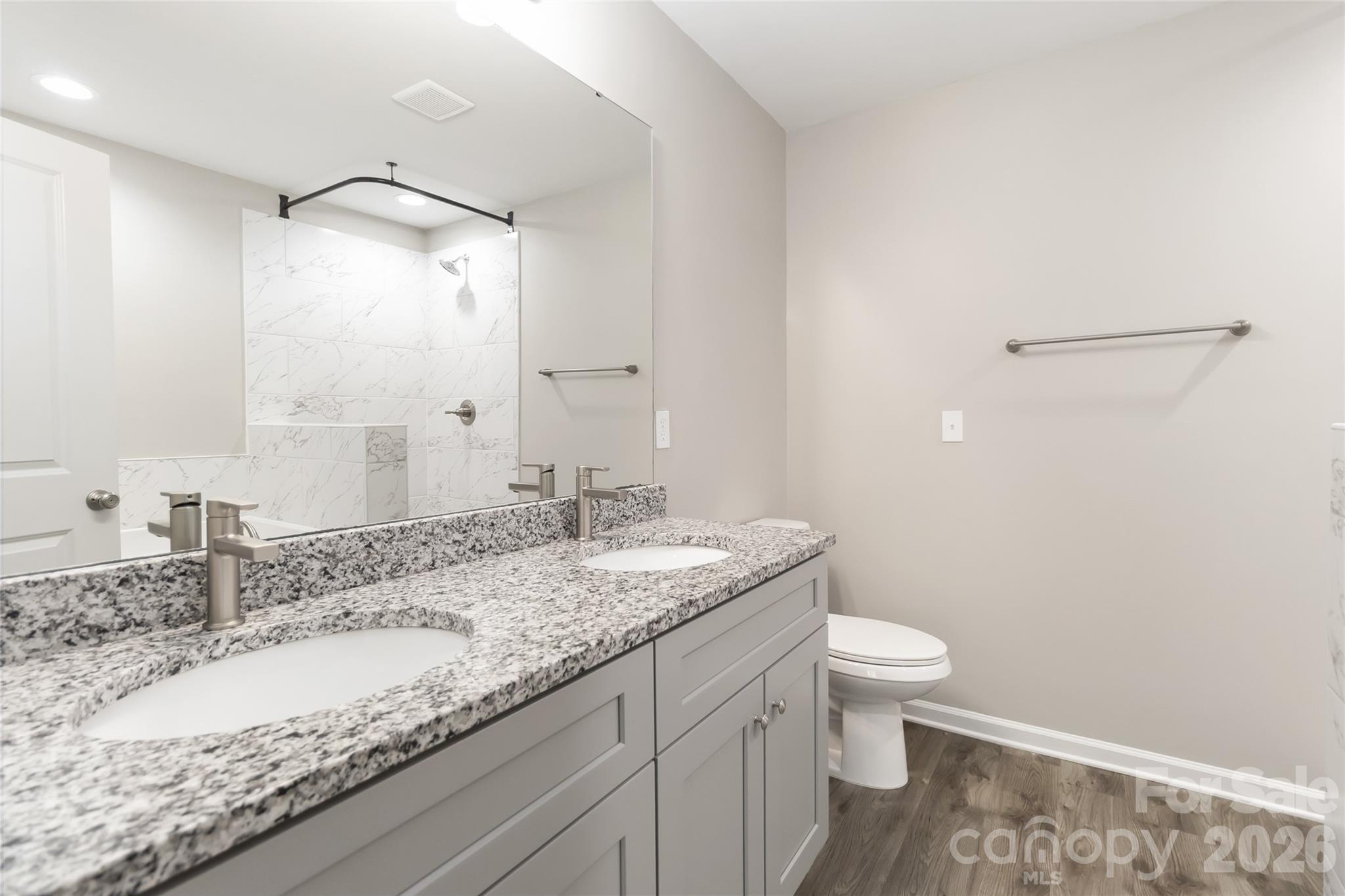 7623 Reames Road Property Photo 18
