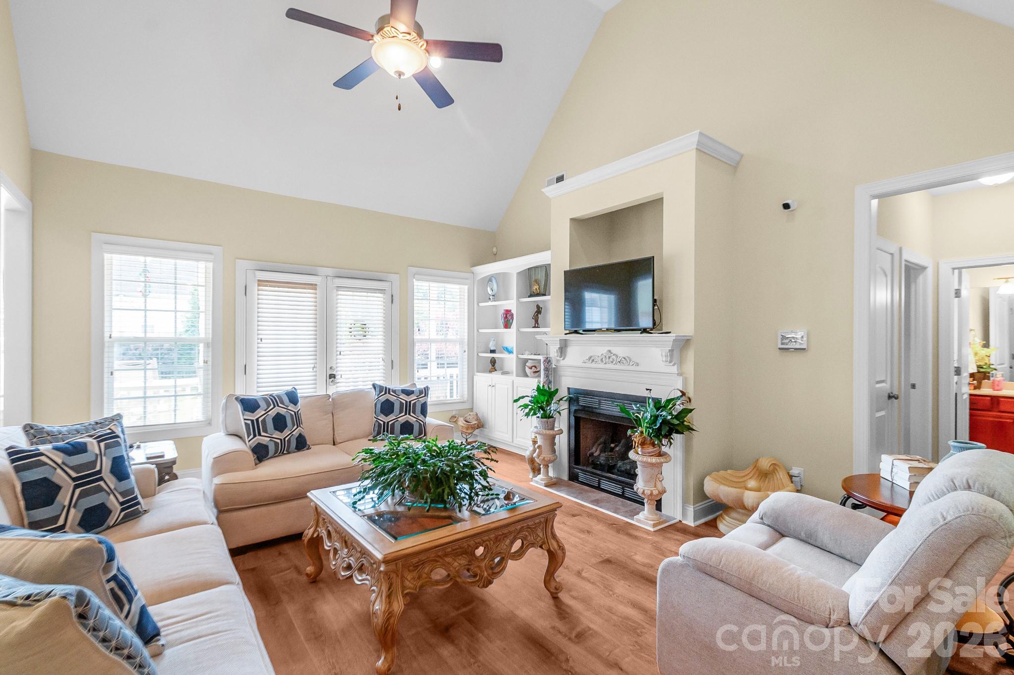 3697 Travertine Drive Property Photo 11