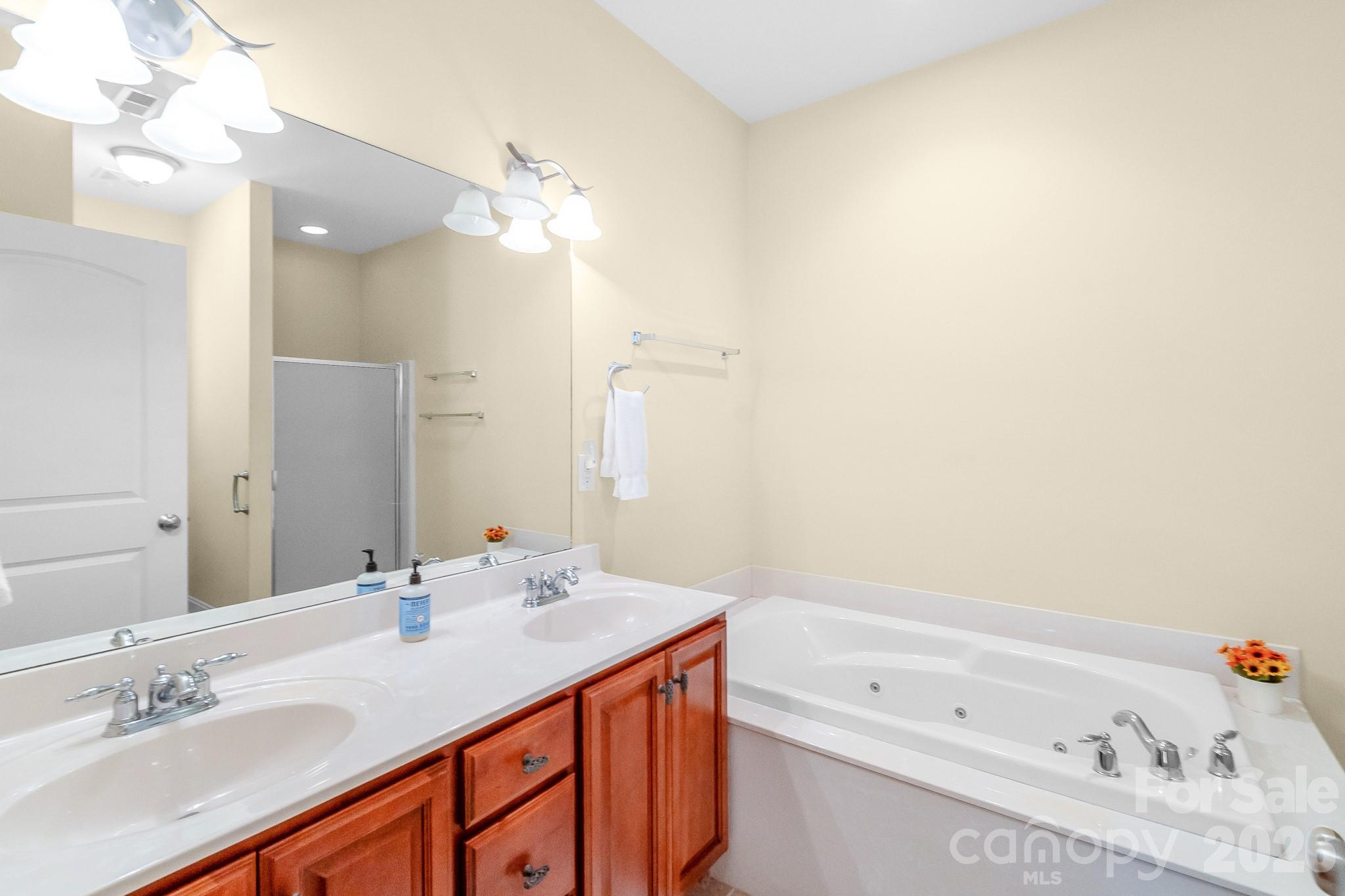 3697 Travertine Drive Property Photo 22