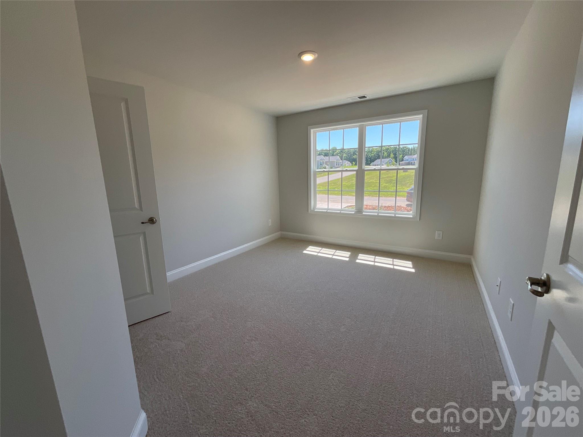 1590 Autumn Lane 116 Property Photo 17