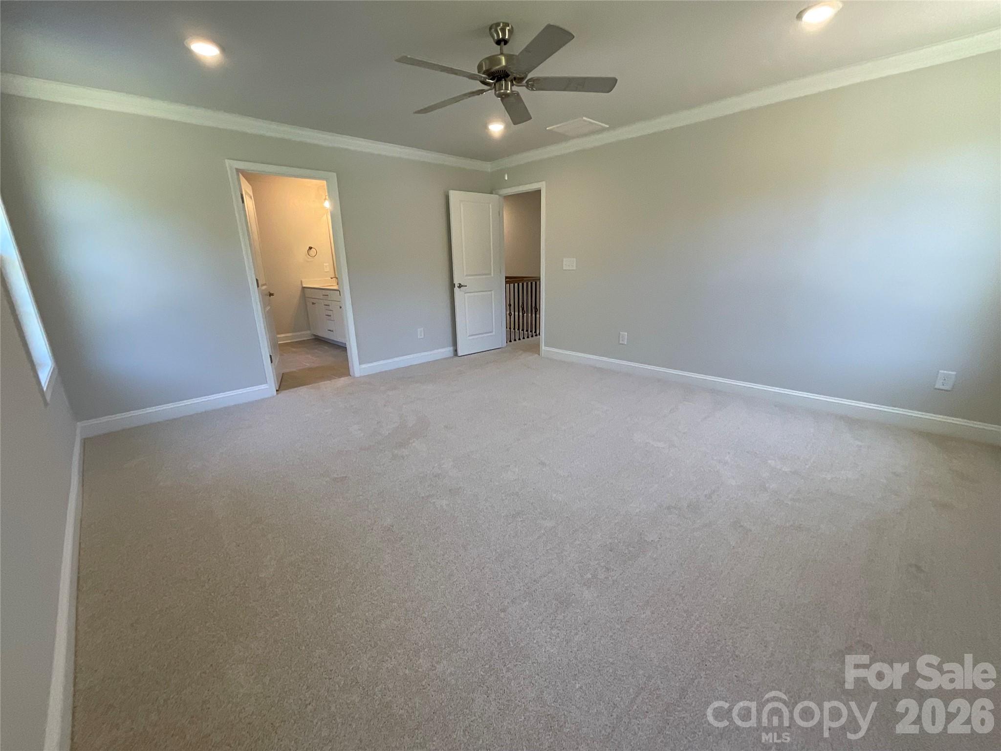 1590 Autumn Lane 116 Property Photo 27