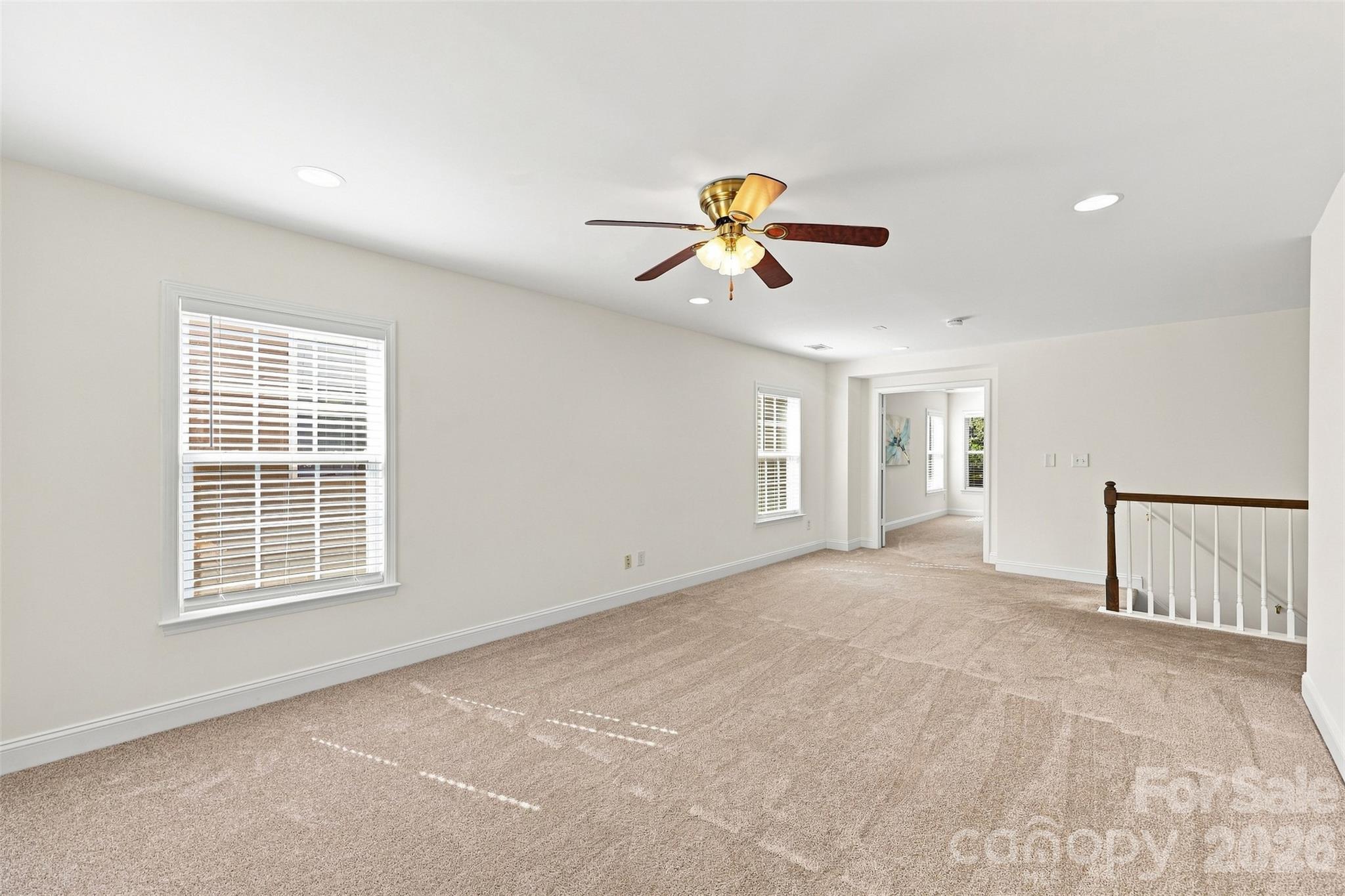 15614 Normans Landing Drive Property Photo 16