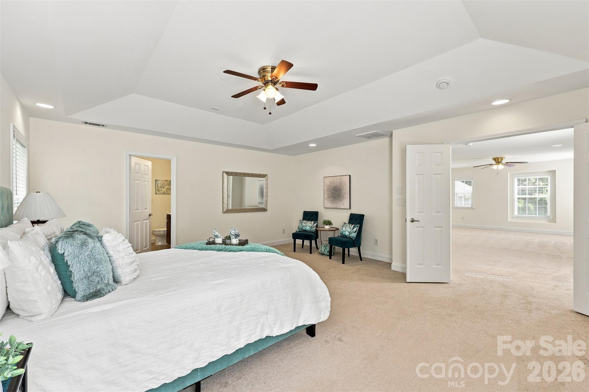15614 Normans Landing Drive Property Photo 18