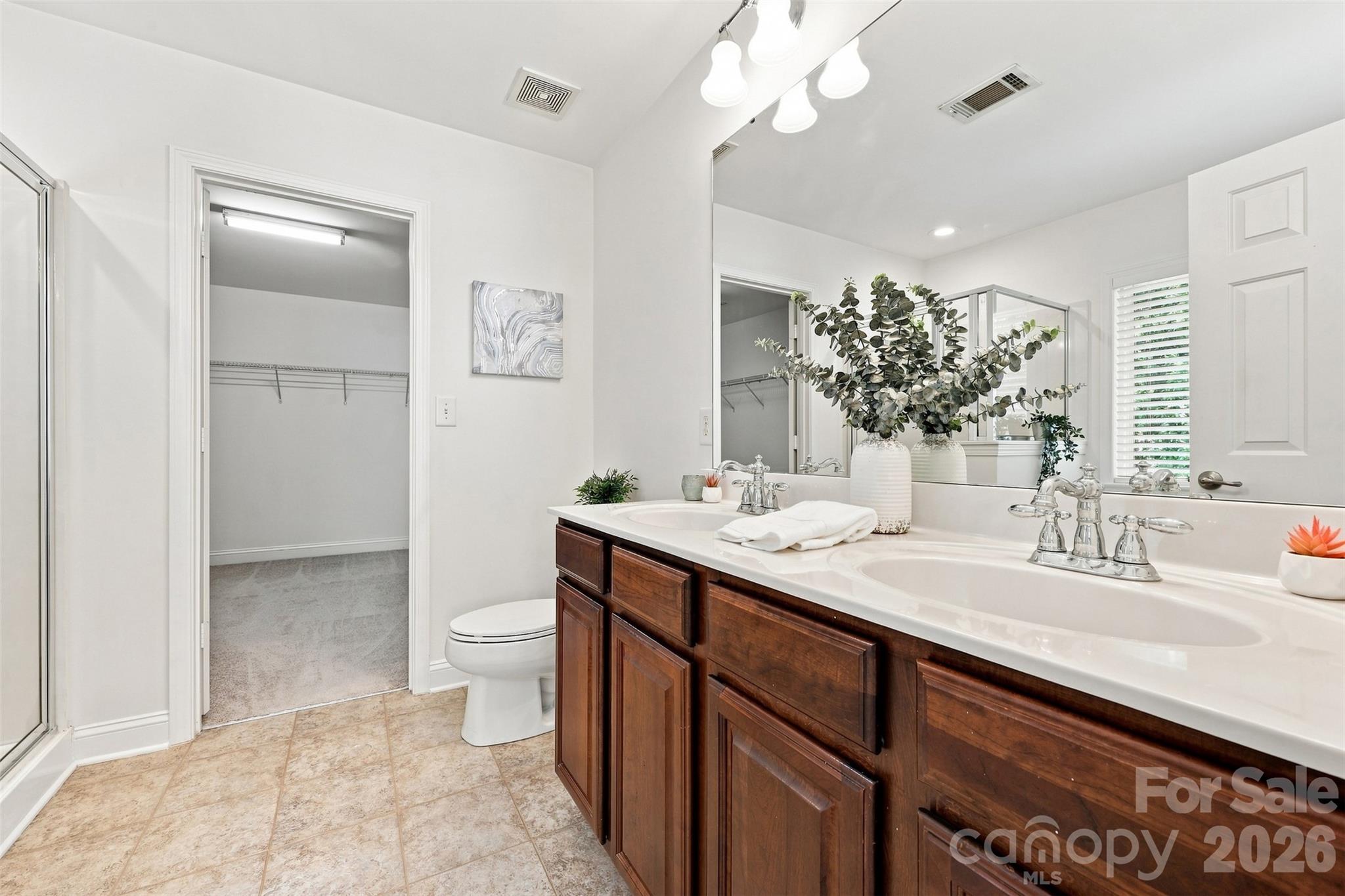 15614 Normans Landing Drive Property Photo 20