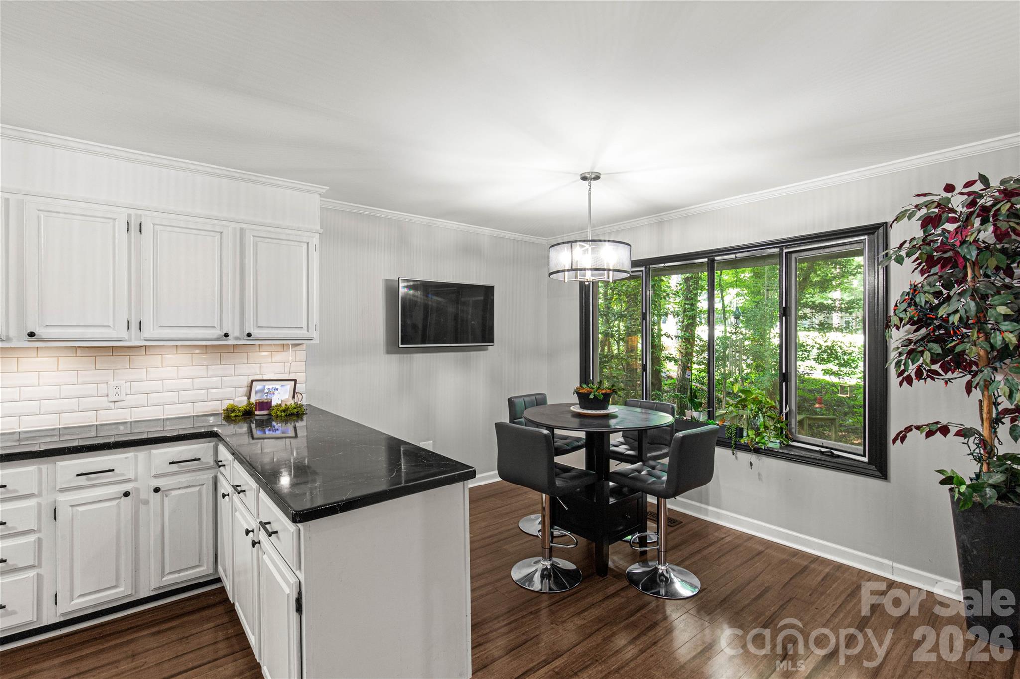 5 Oak Leaf Road Property Photo 17
