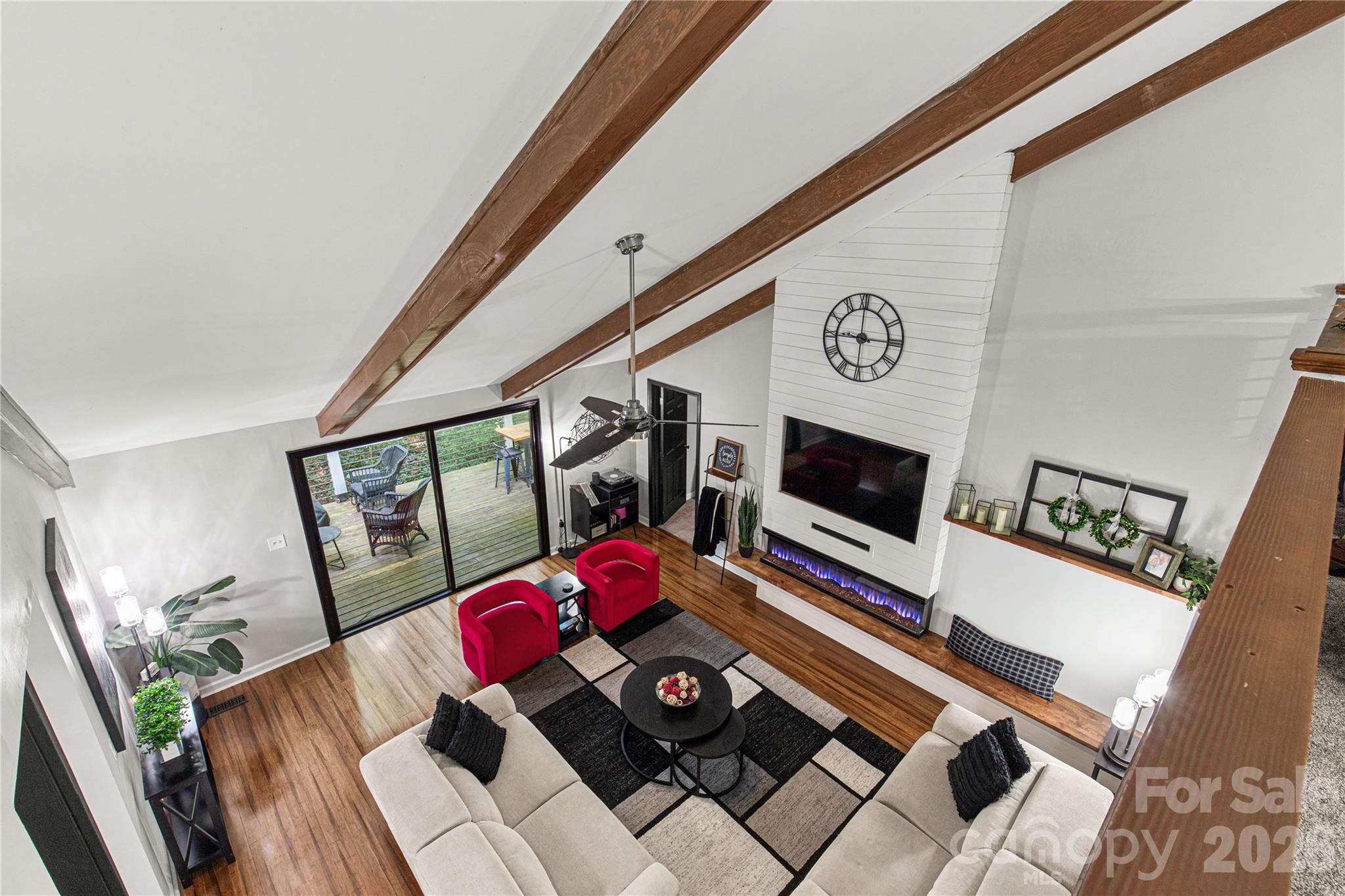 5 Oak Leaf Road Property Photo 23