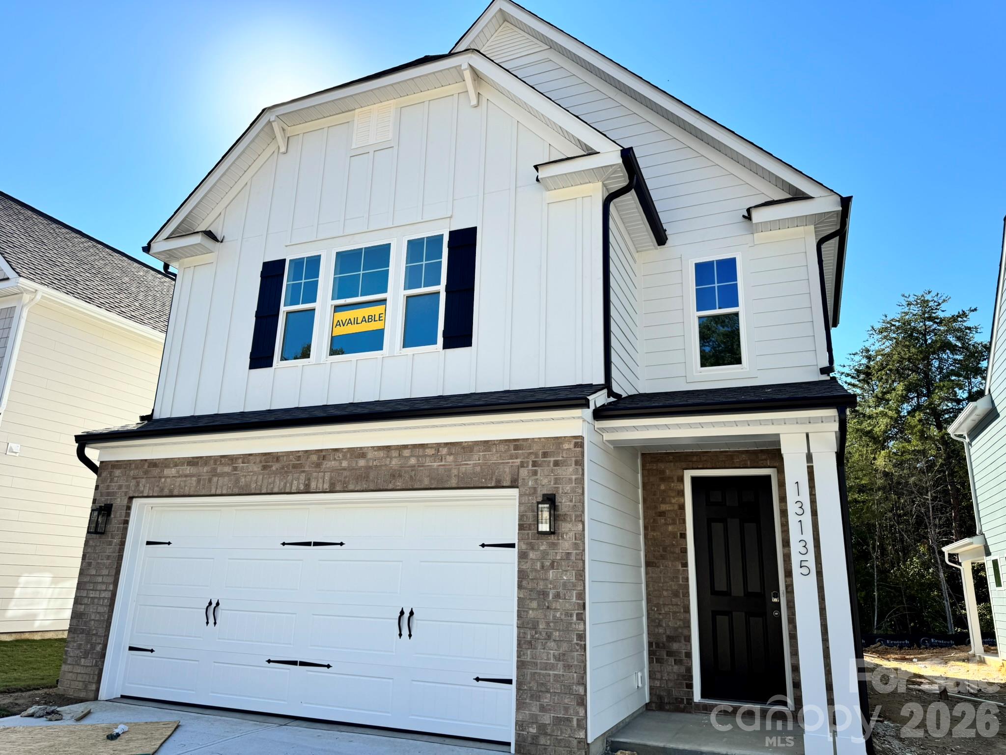 13135 Foxberry Road Property Photo 2