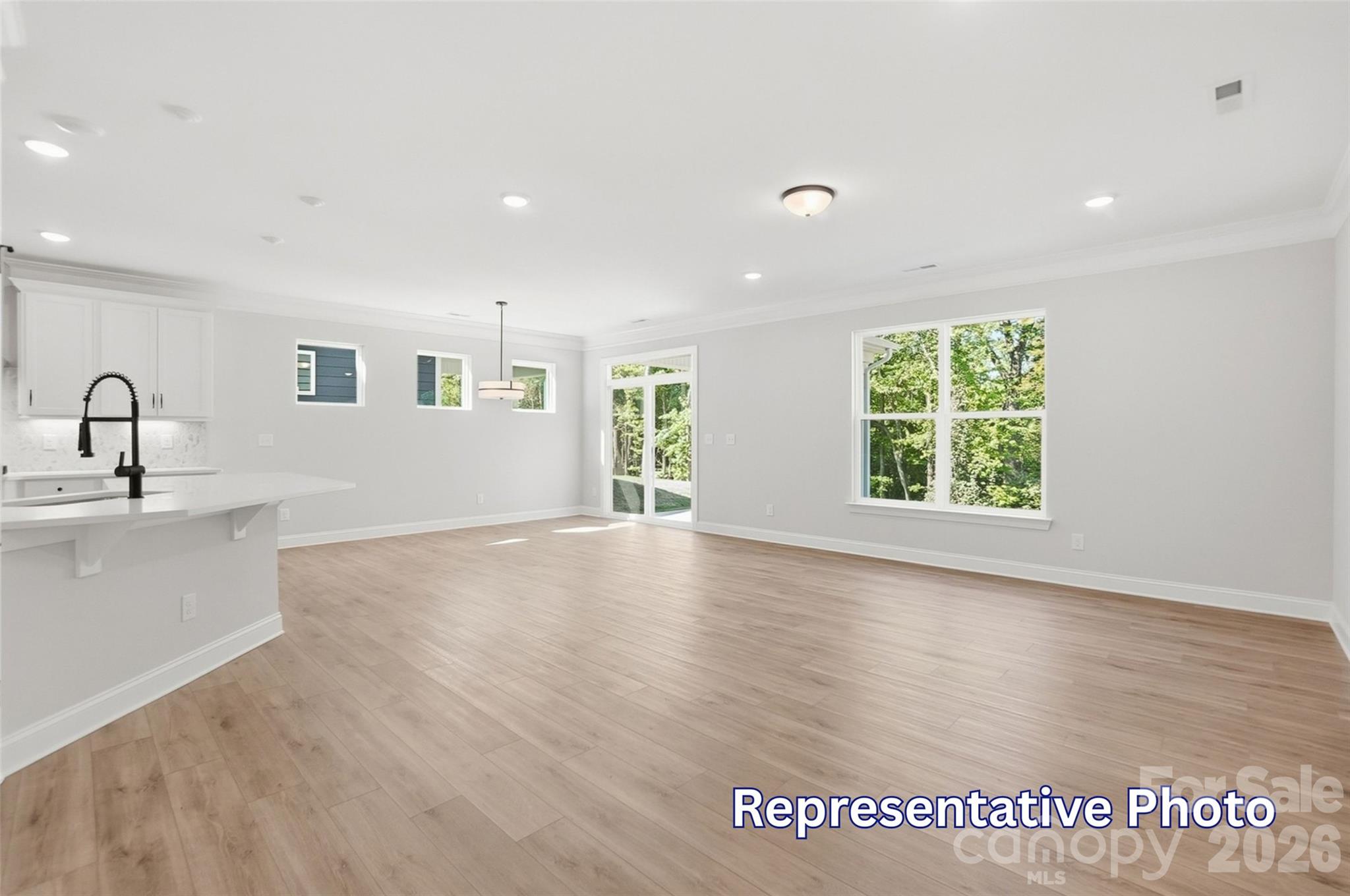 13135 Foxberry Road Property Photo 6
