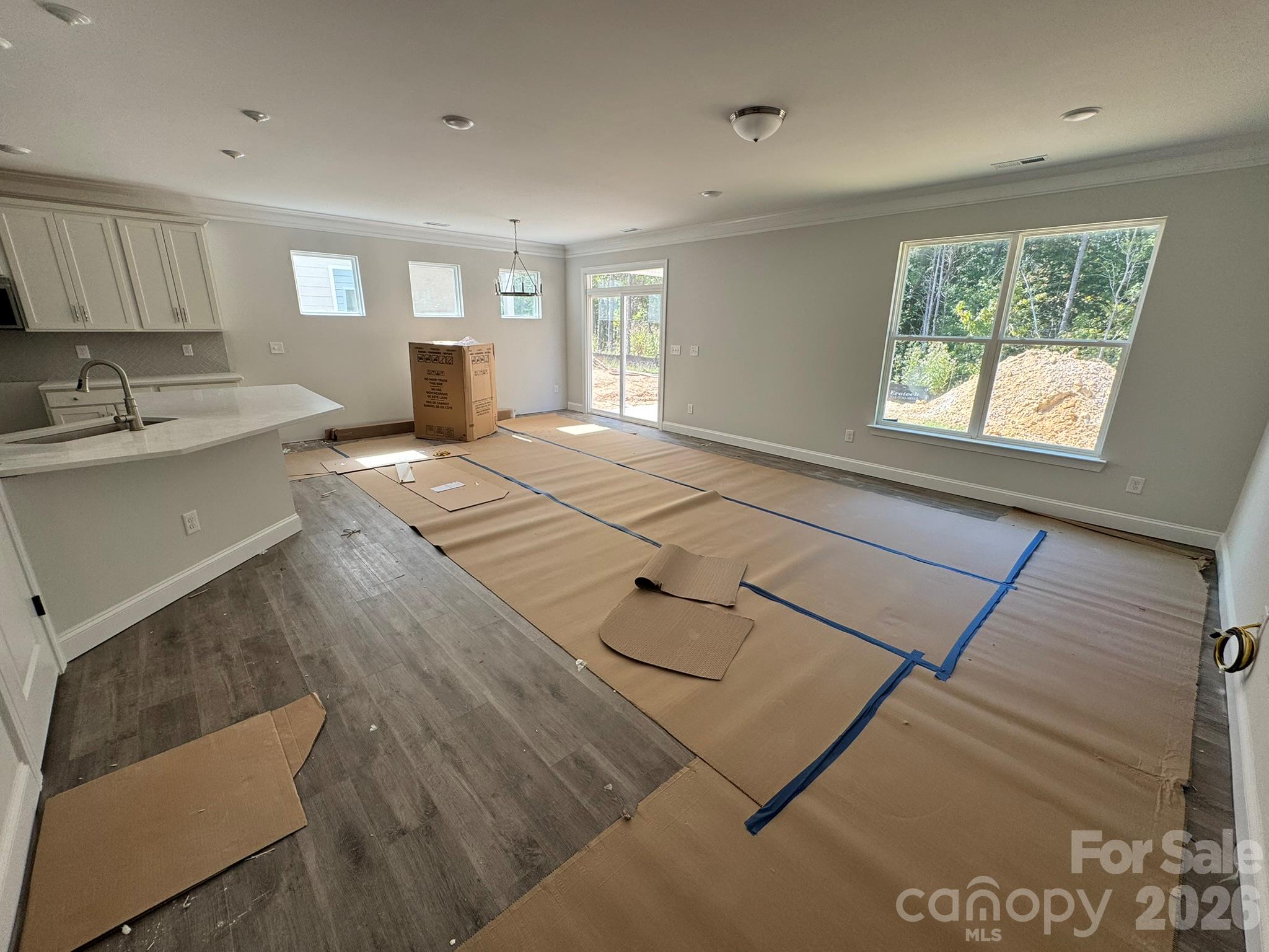 13135 Foxberry Road Property Photo 8