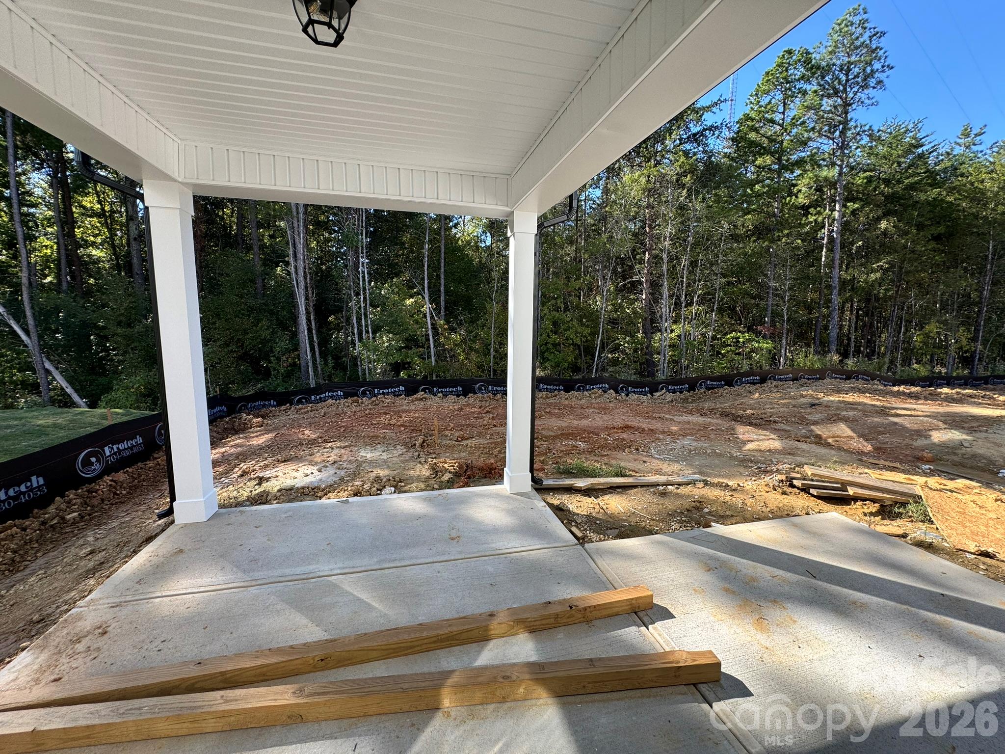 13135 Foxberry Road Property Photo 10