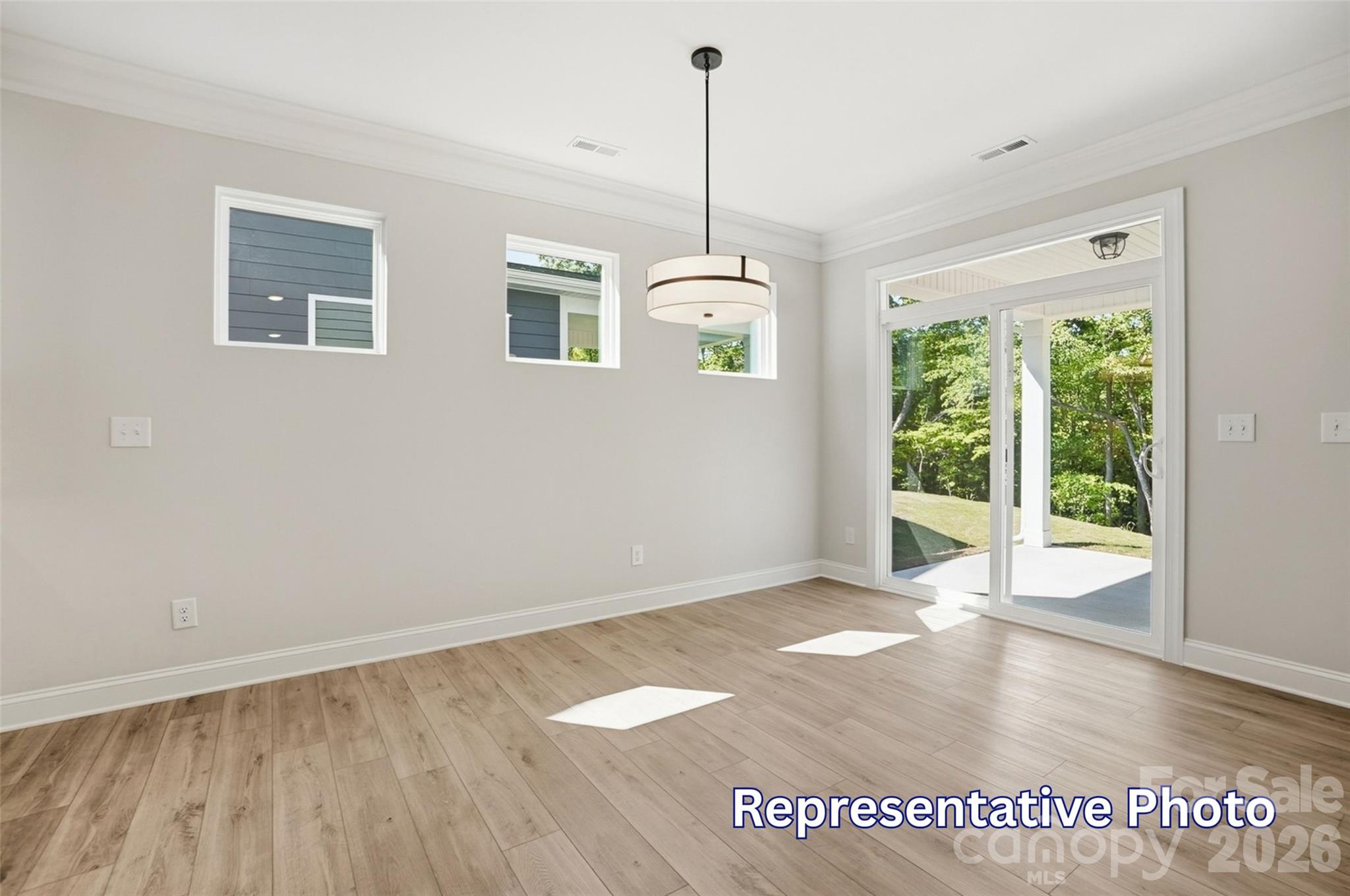 13135 Foxberry Road Property Photo 11
