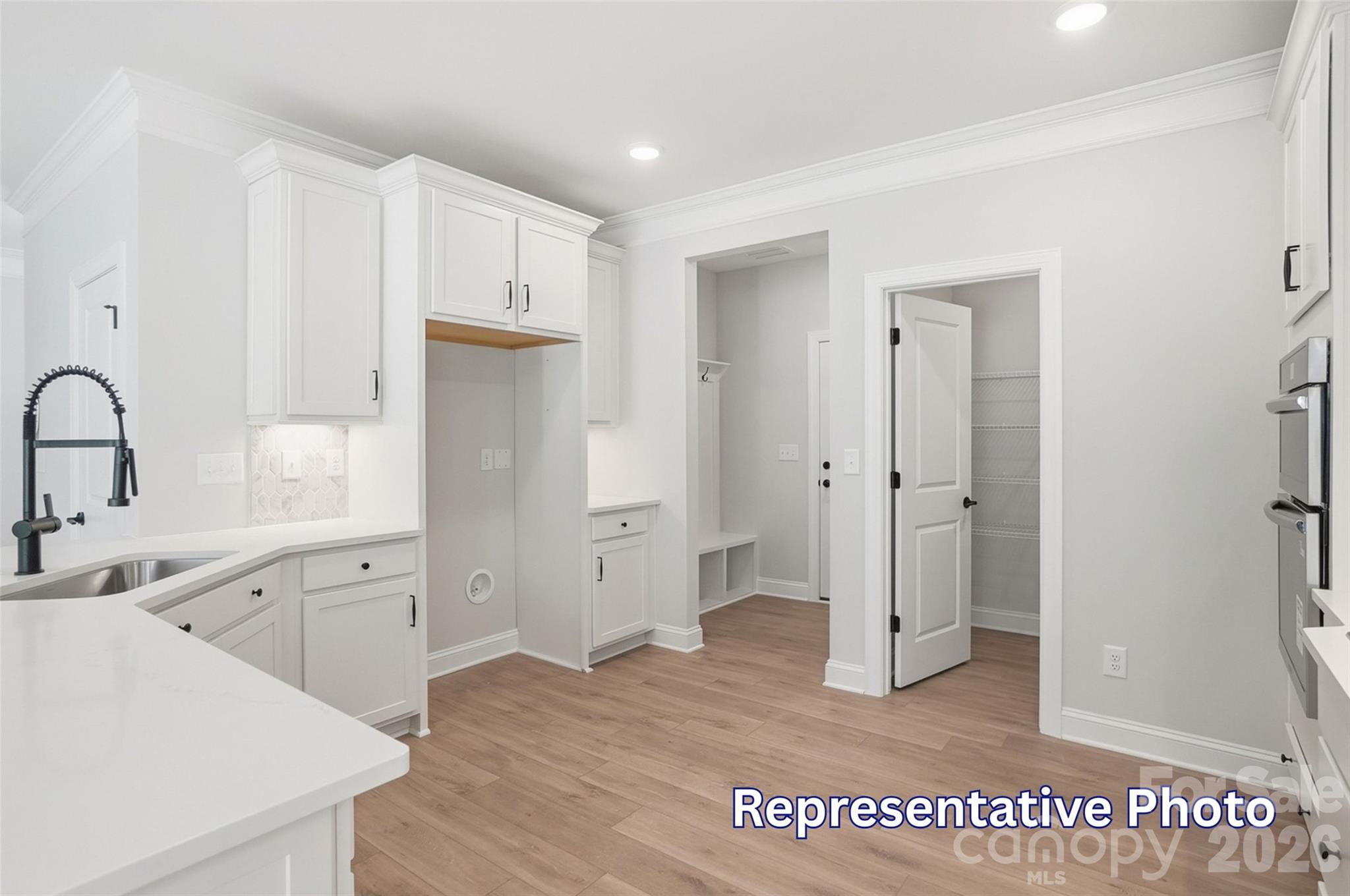 13135 Foxberry Road Property Photo 18