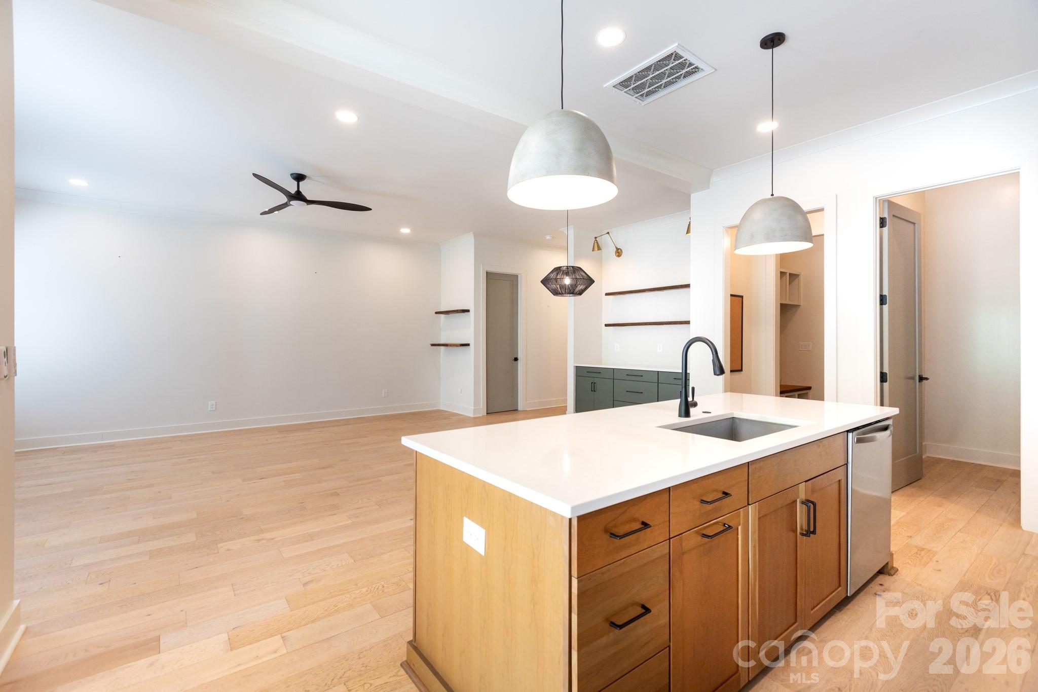 1602 Herrin Avenue Property Photo 7