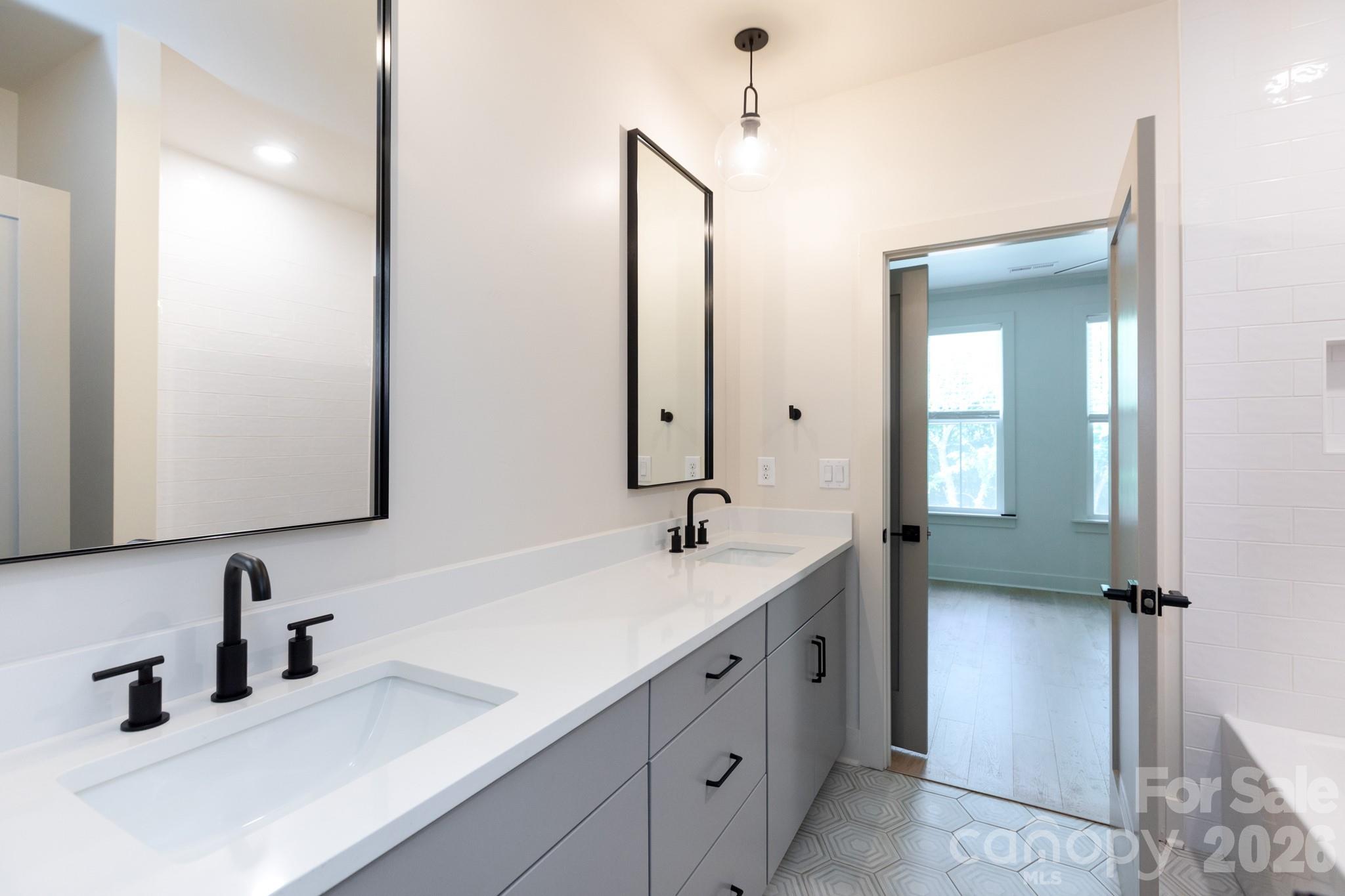 1602 Herrin Avenue Property Photo 30