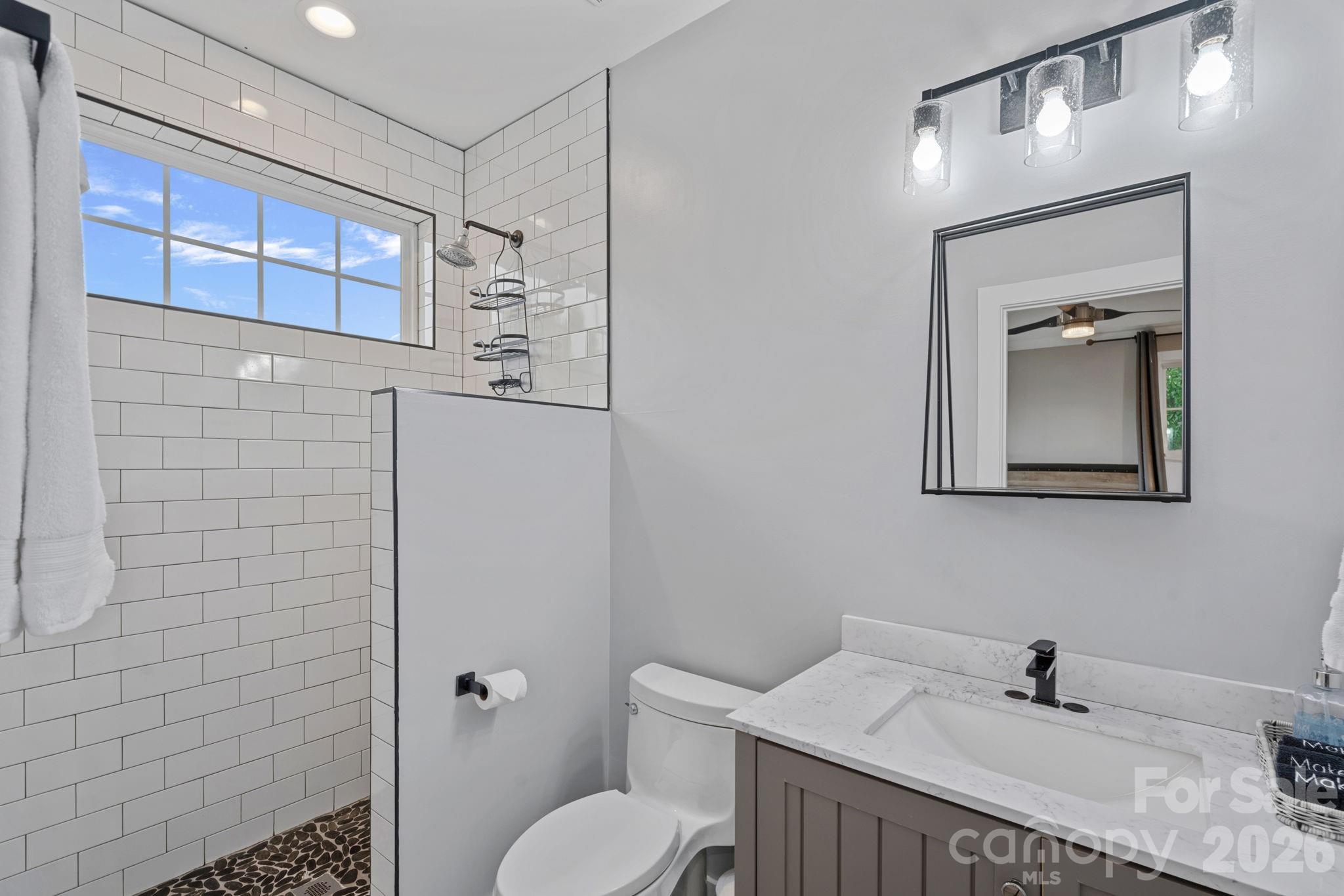 135 Surfside Lane Property Photo 26
