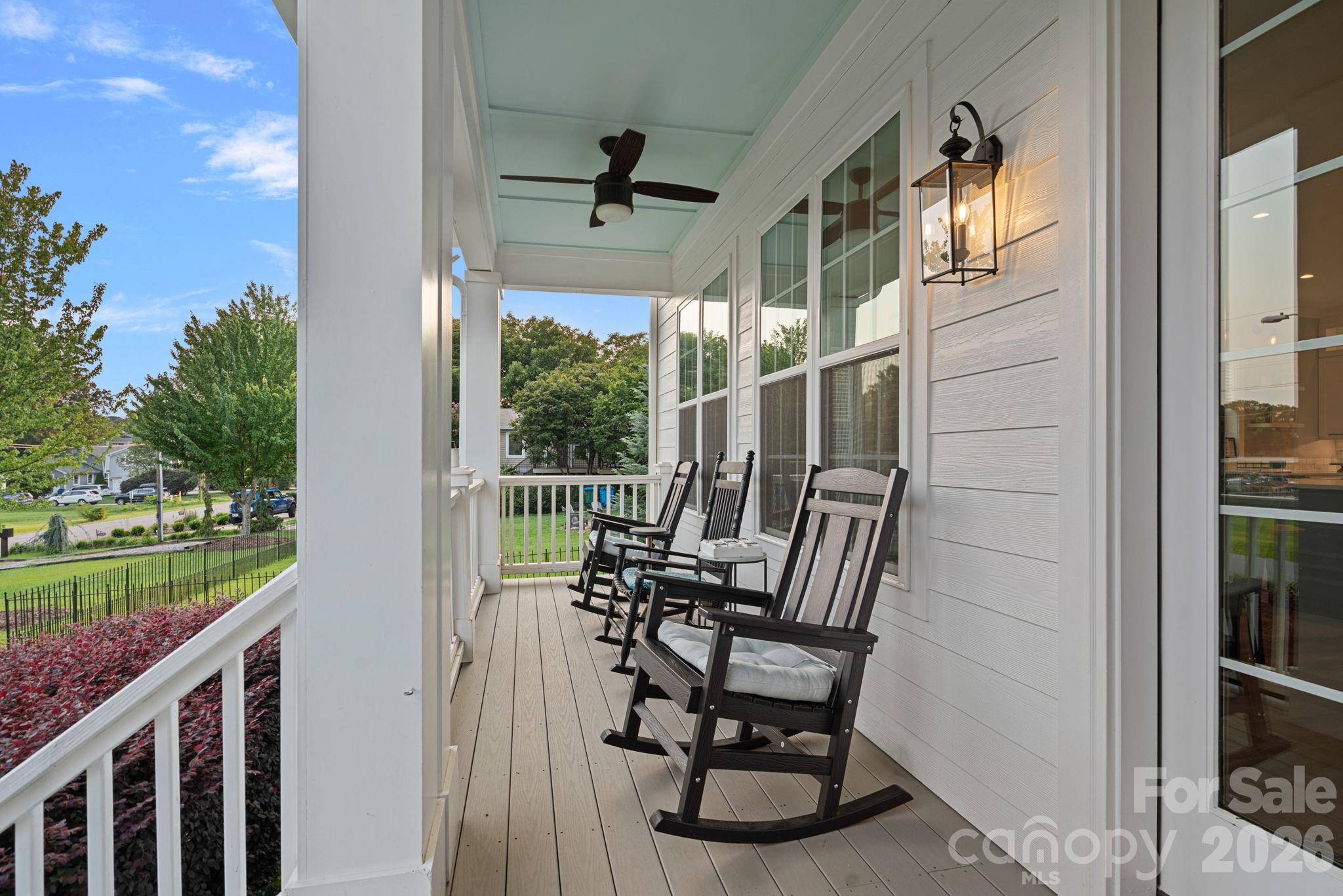 135 Surfside Lane Property Photo 28