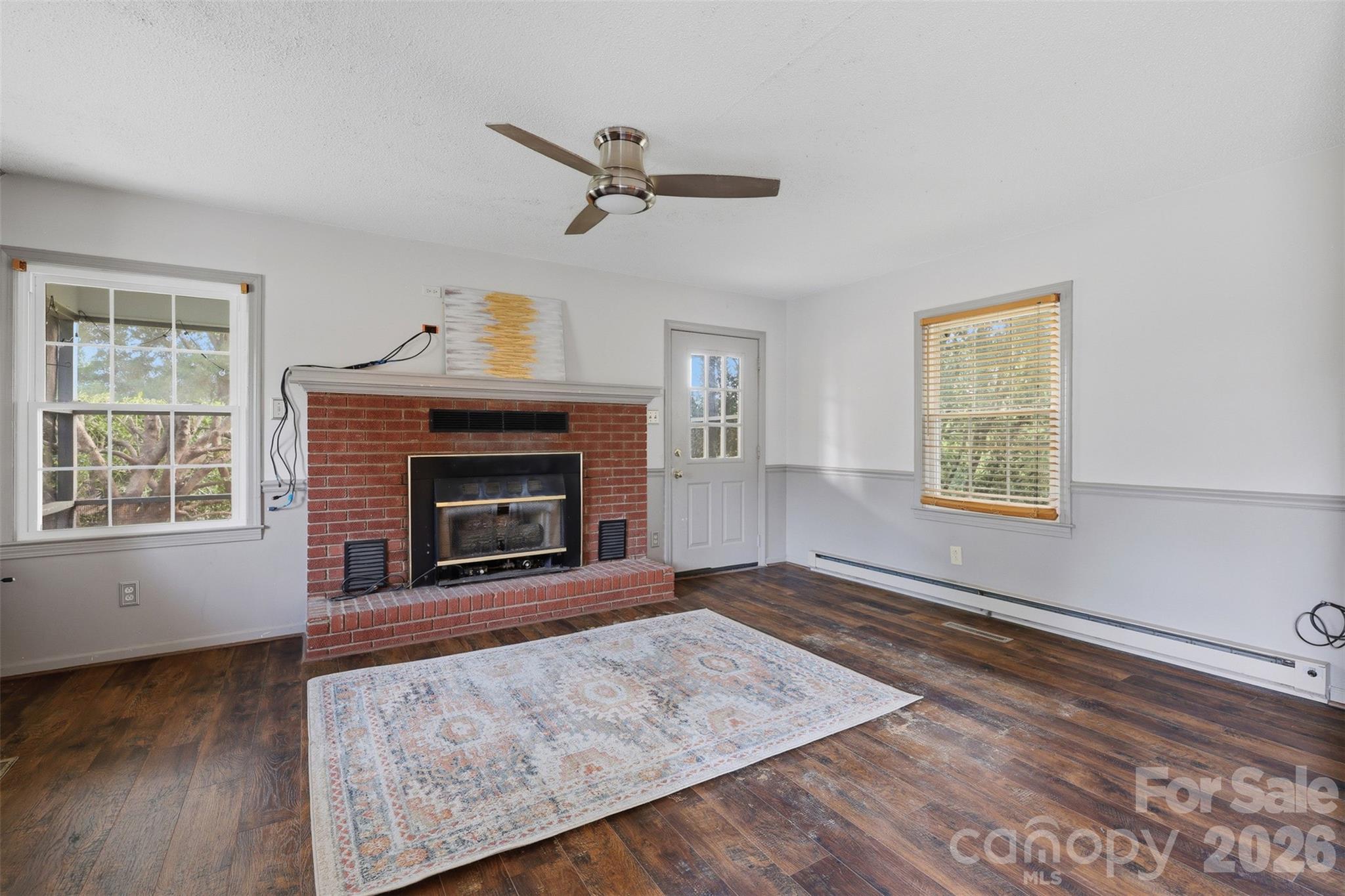 330 S Center Street Property Photo 22
