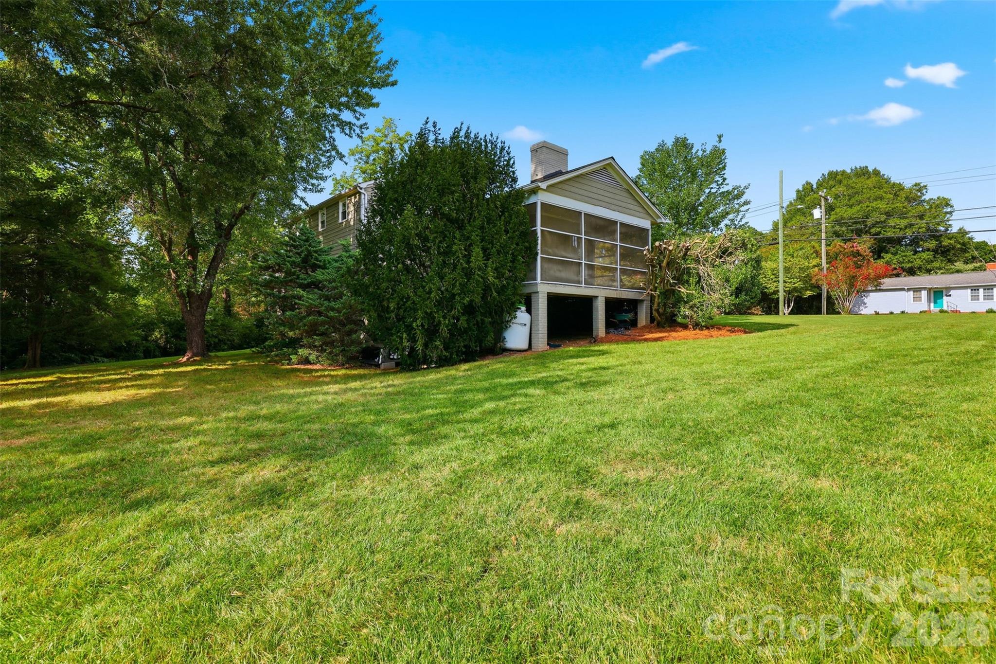 330 S Center Street Property Photo 44